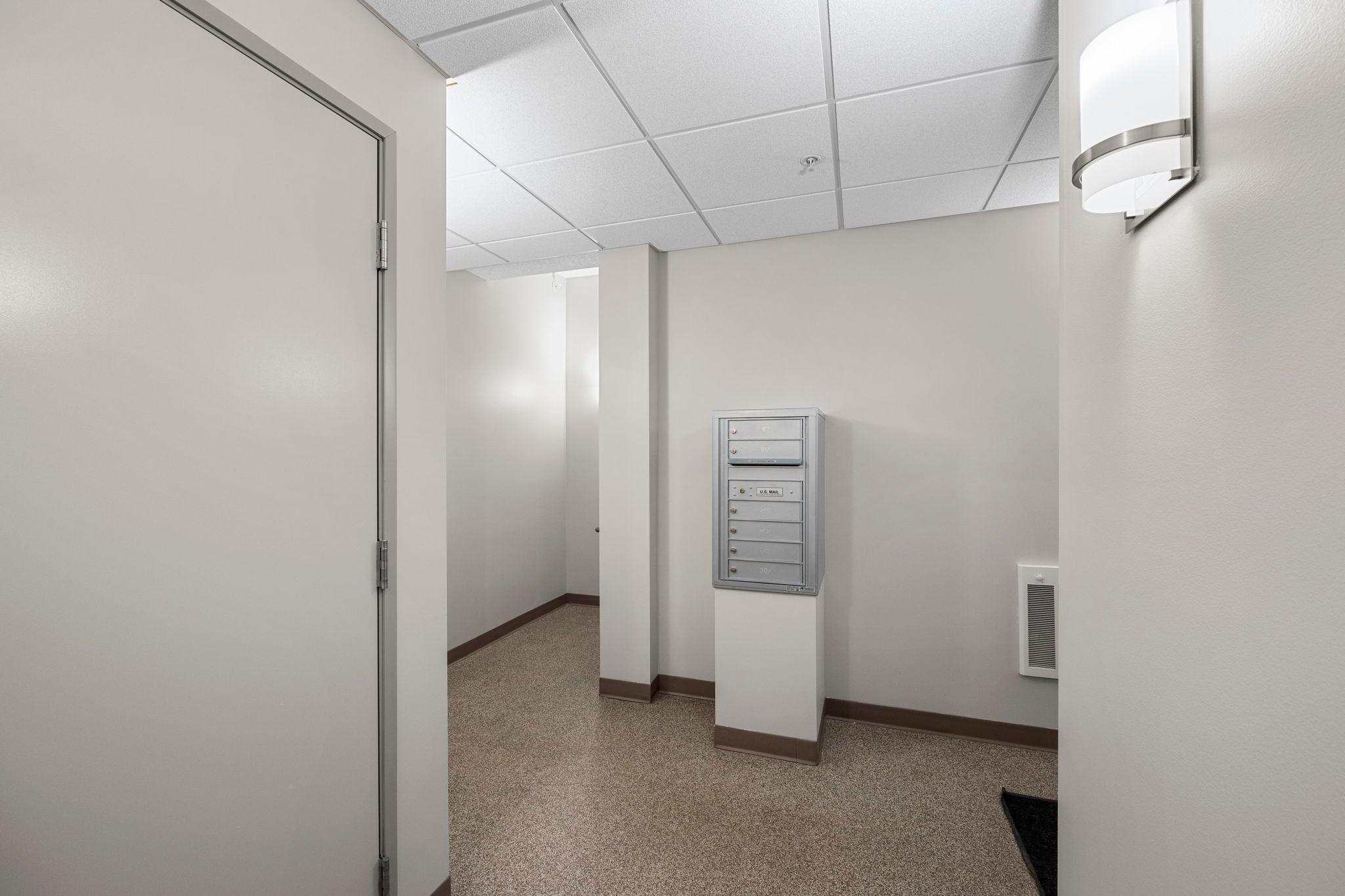 3980 Wooddale Avenue S Unit: 302