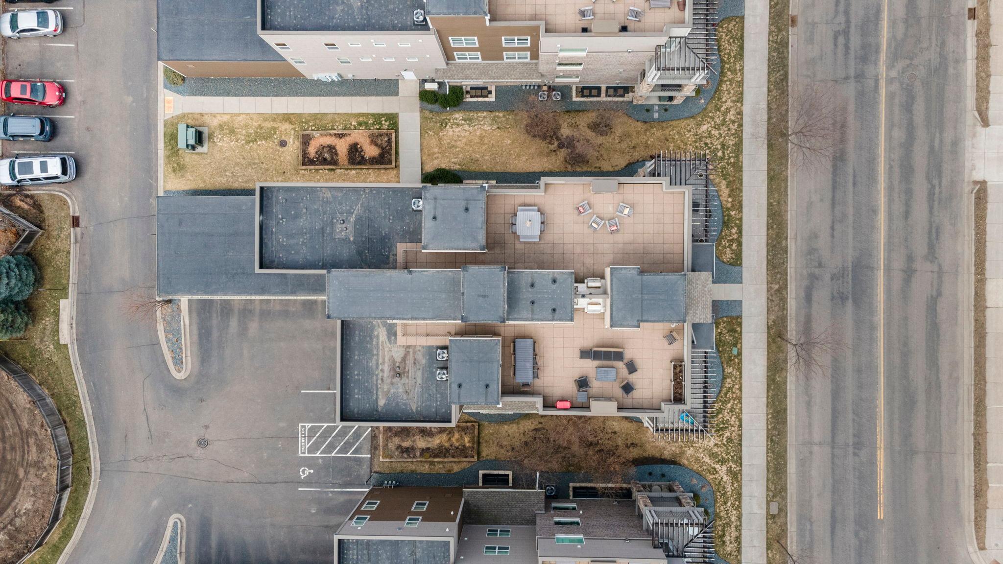 3980 Wooddale Avenue S Unit: 302