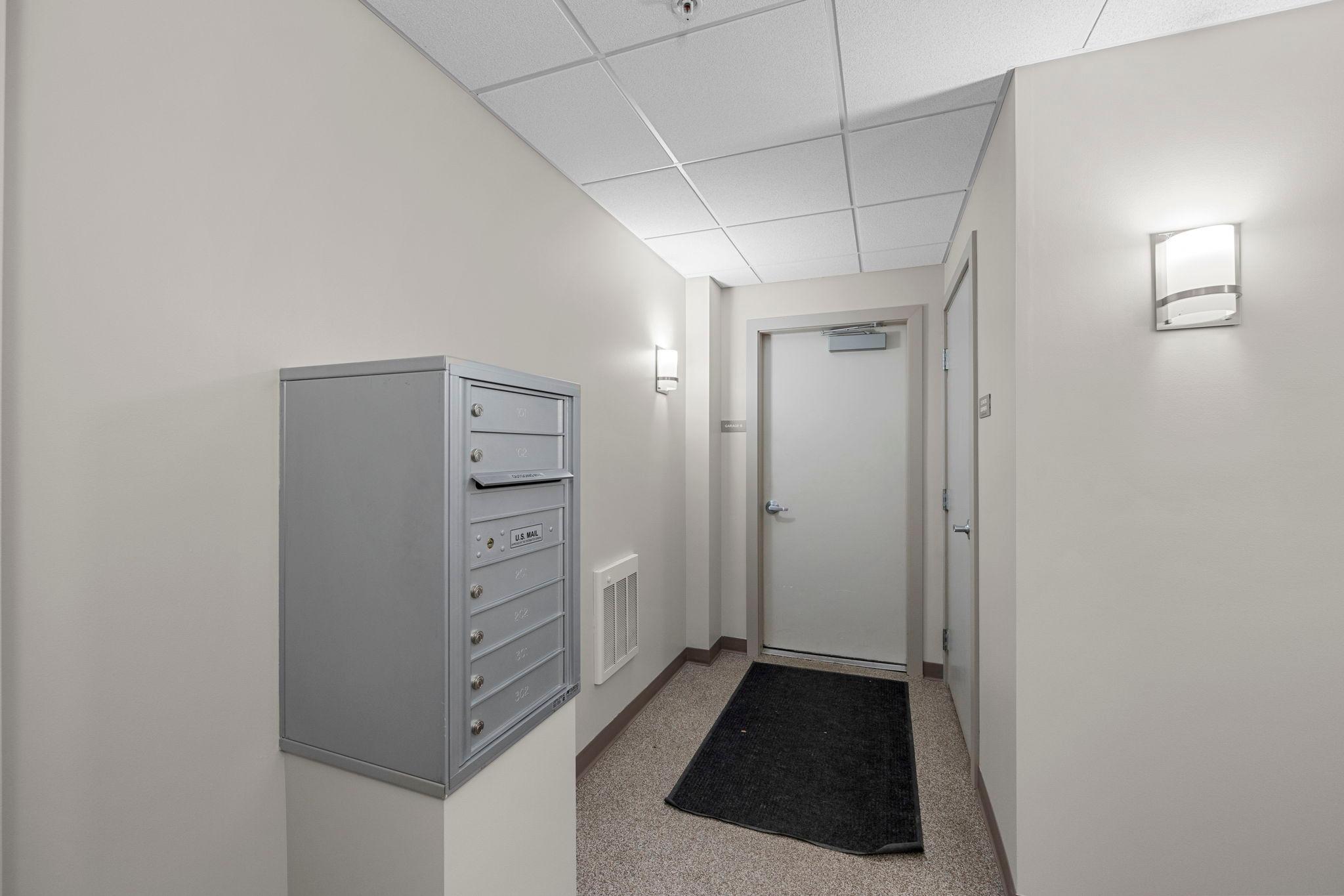 3980 Wooddale Avenue S Unit: 302