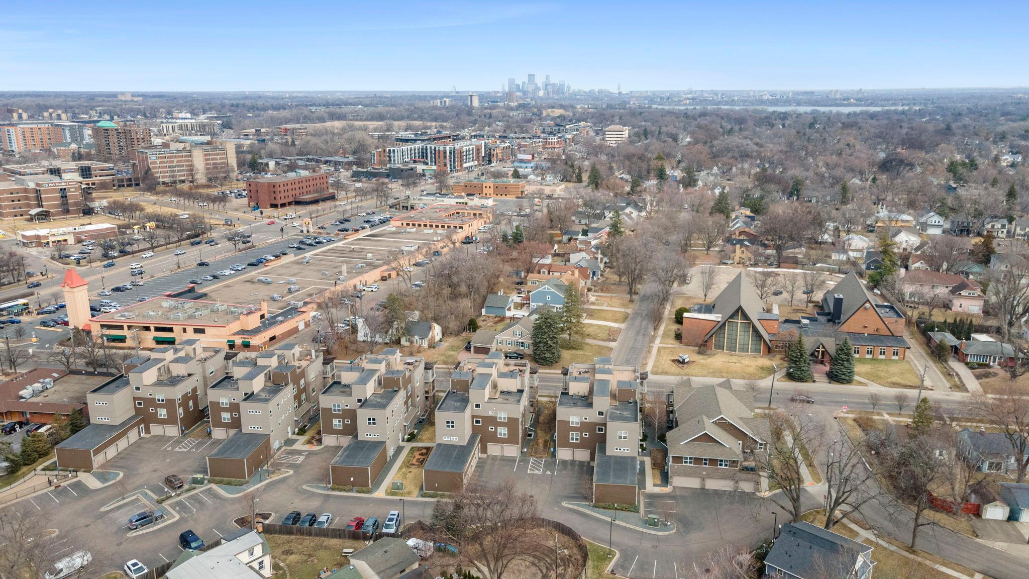 3980 Wooddale Avenue S Unit: 302