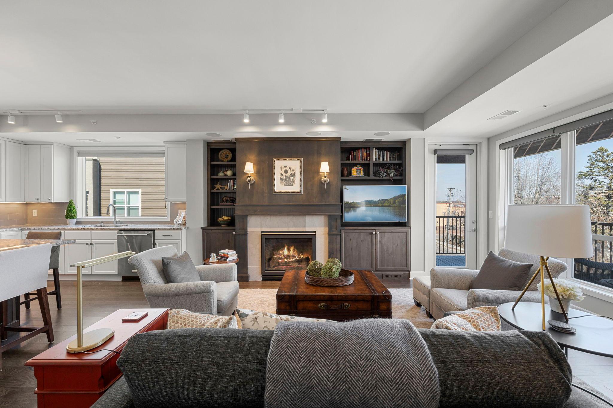 3980 Wooddale Avenue S Unit: 302