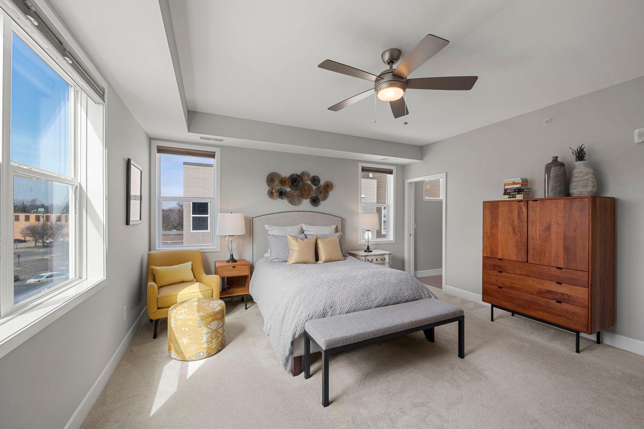 3980 Wooddale Avenue S Unit: 302