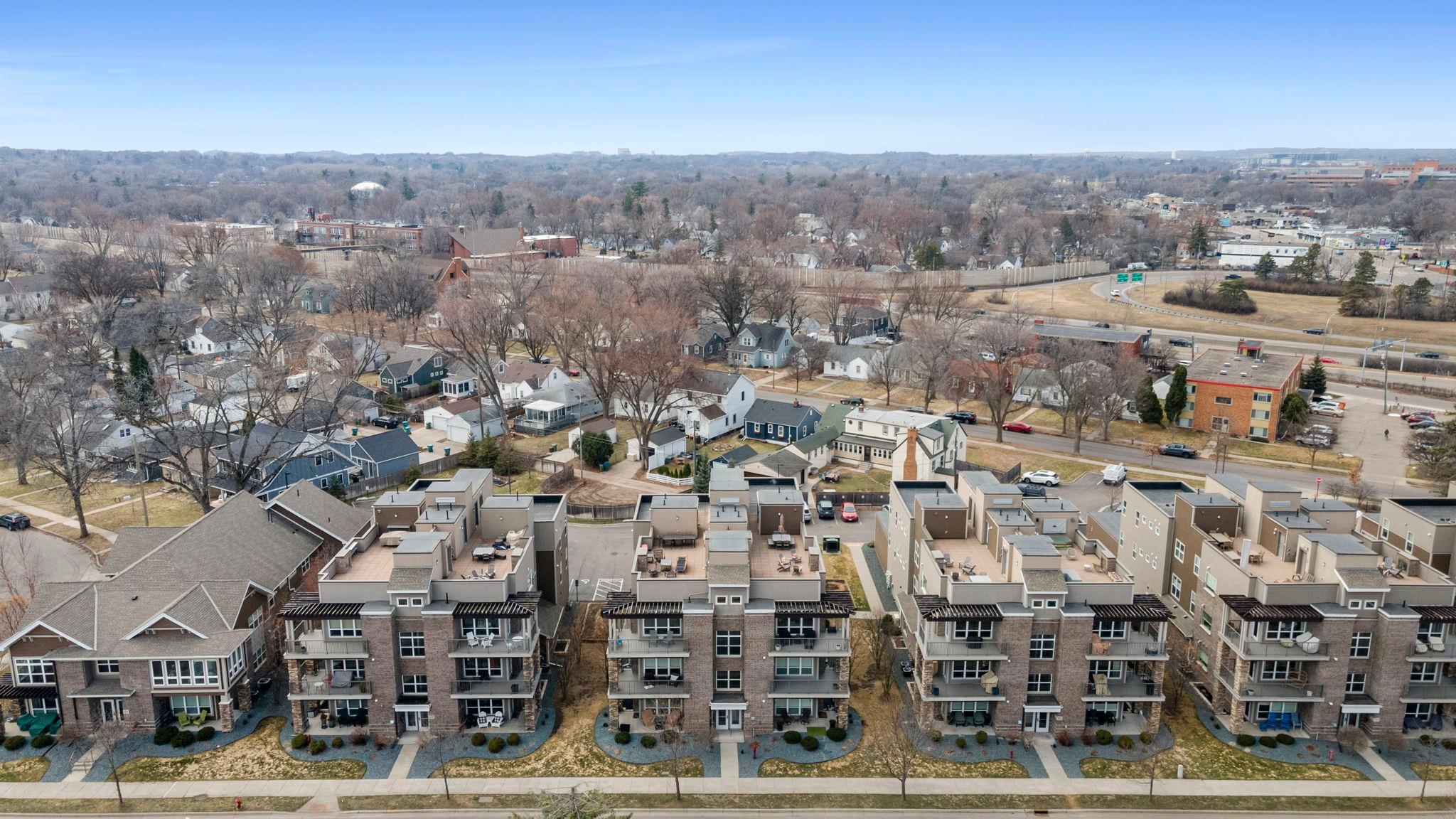 3980 Wooddale Avenue S Unit: 302