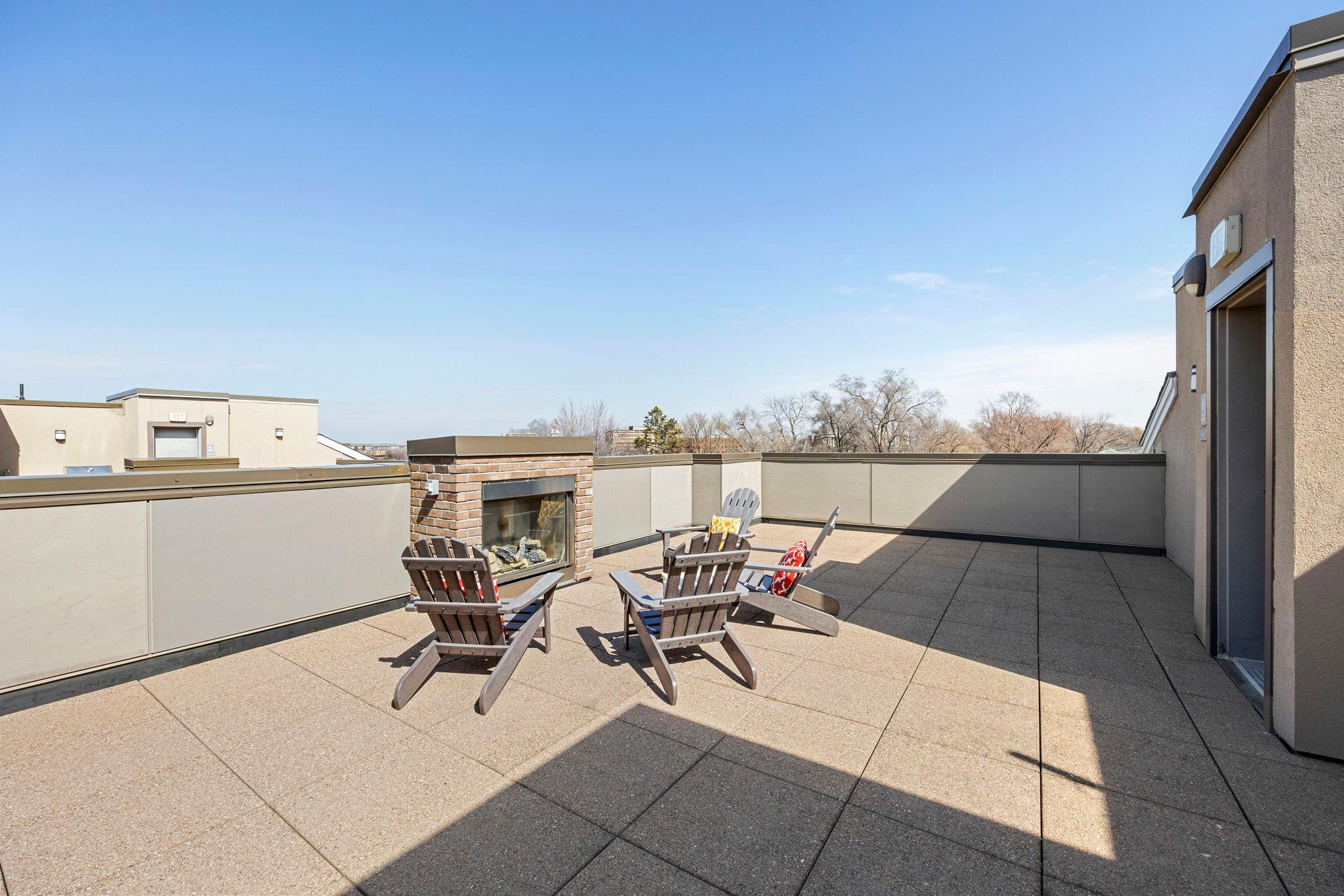 3980 Wooddale Avenue S Unit: 302
