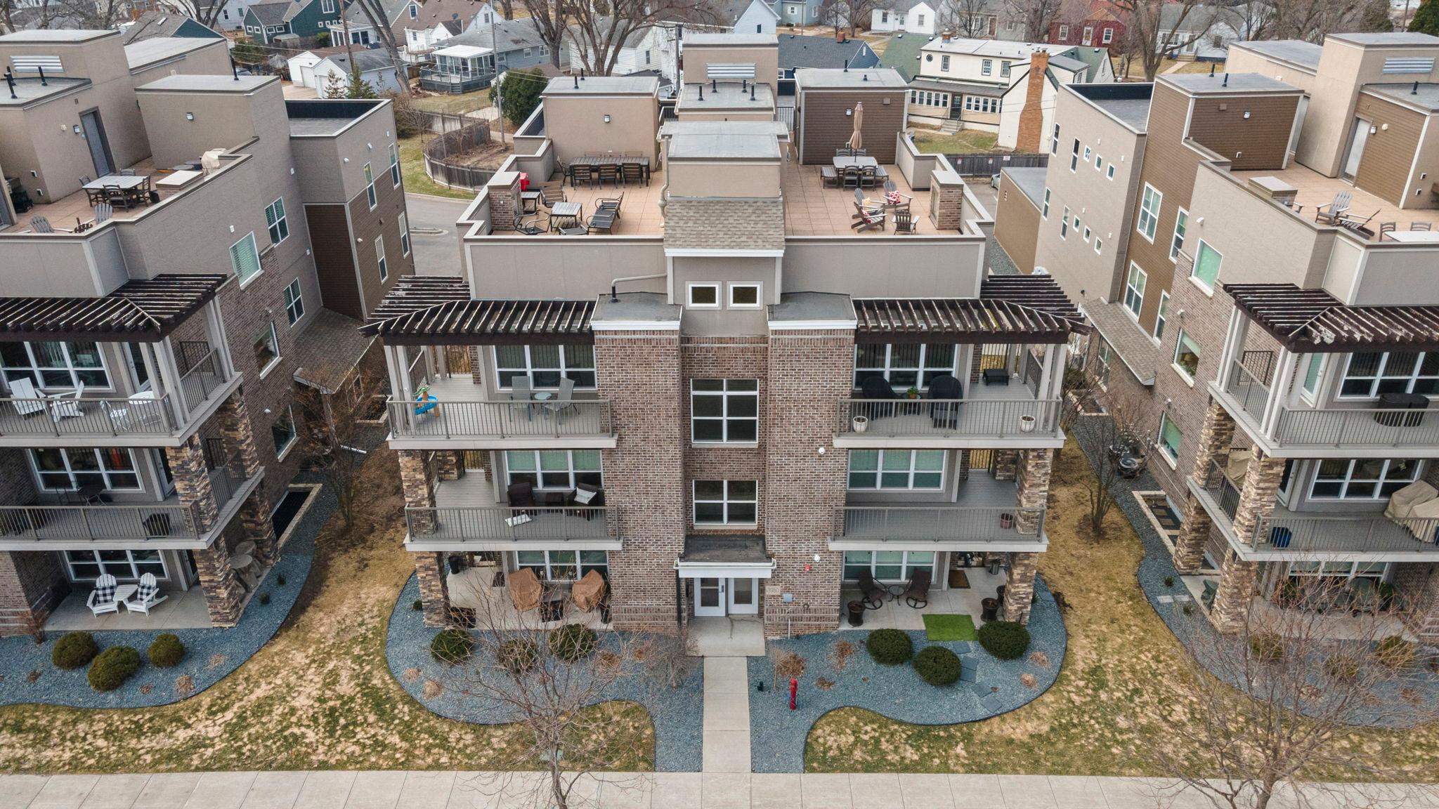 3980 Wooddale Avenue S Unit: 302