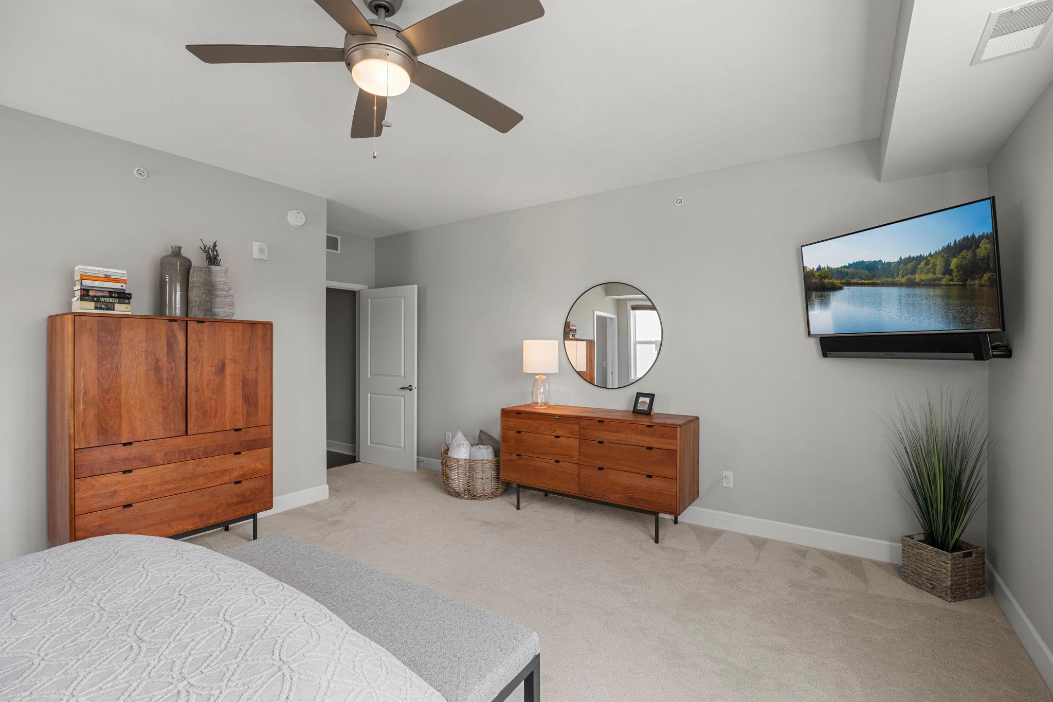 3980 Wooddale Avenue S Unit: 302