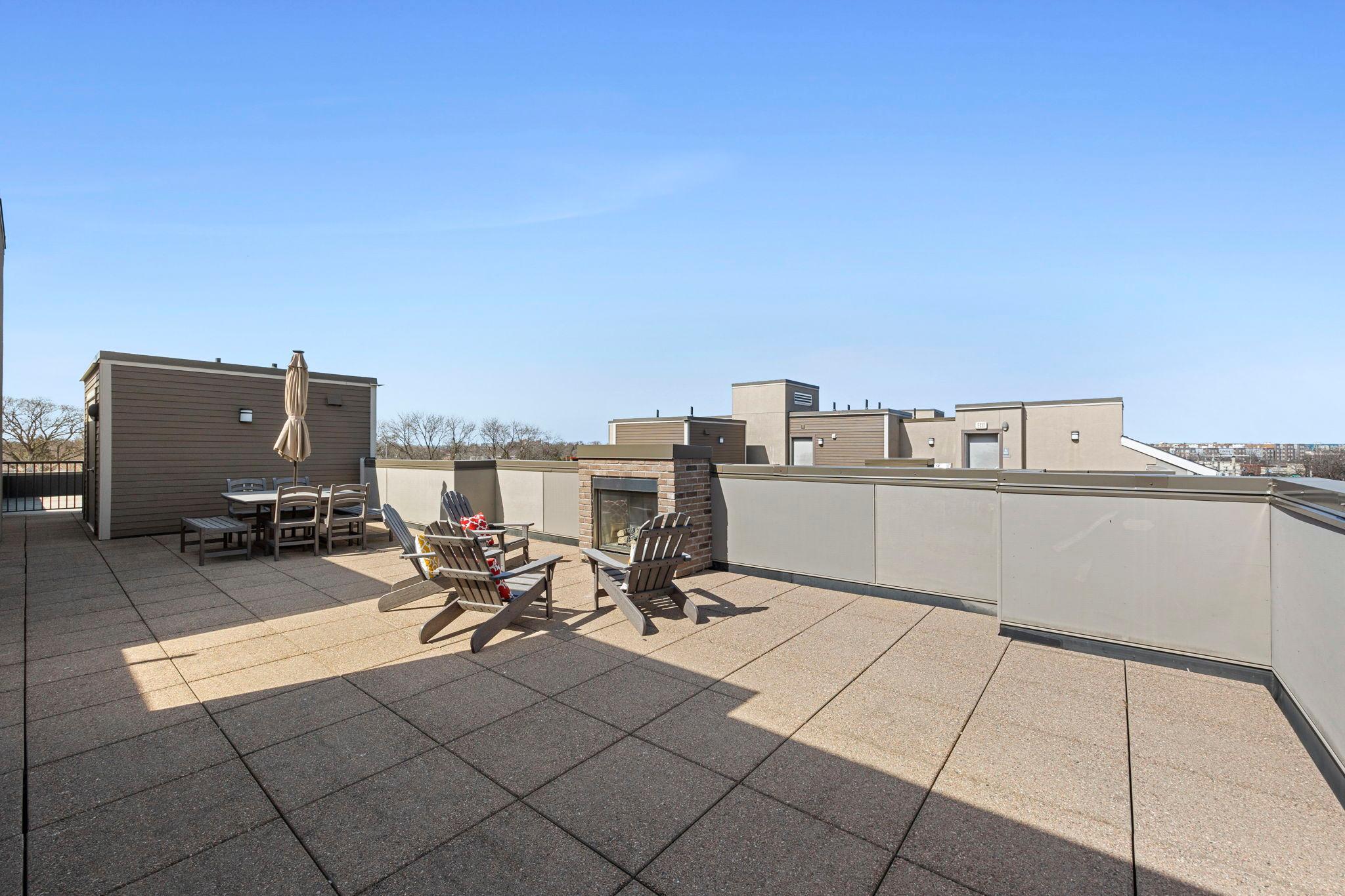 3980 Wooddale Avenue S Unit: 302