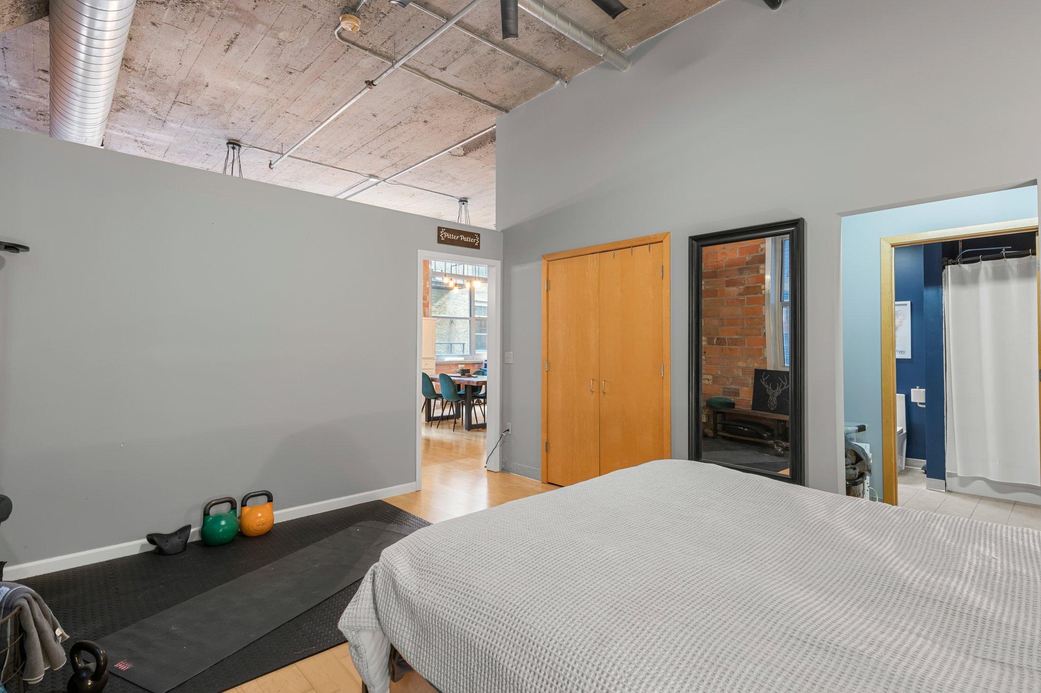 521 S 7th Street Unit: 223