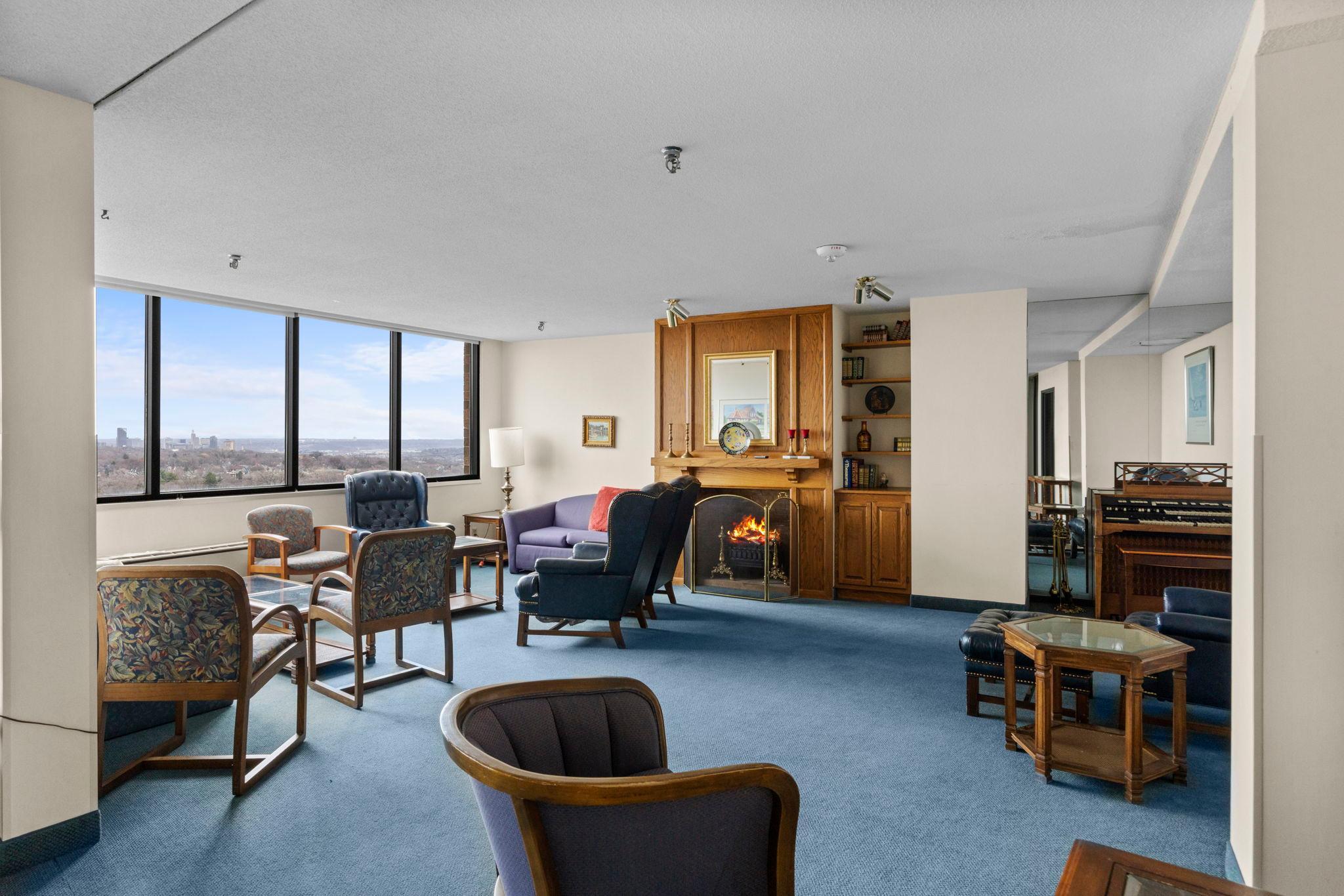 1181 Edgcumbe Road Unit: 1712