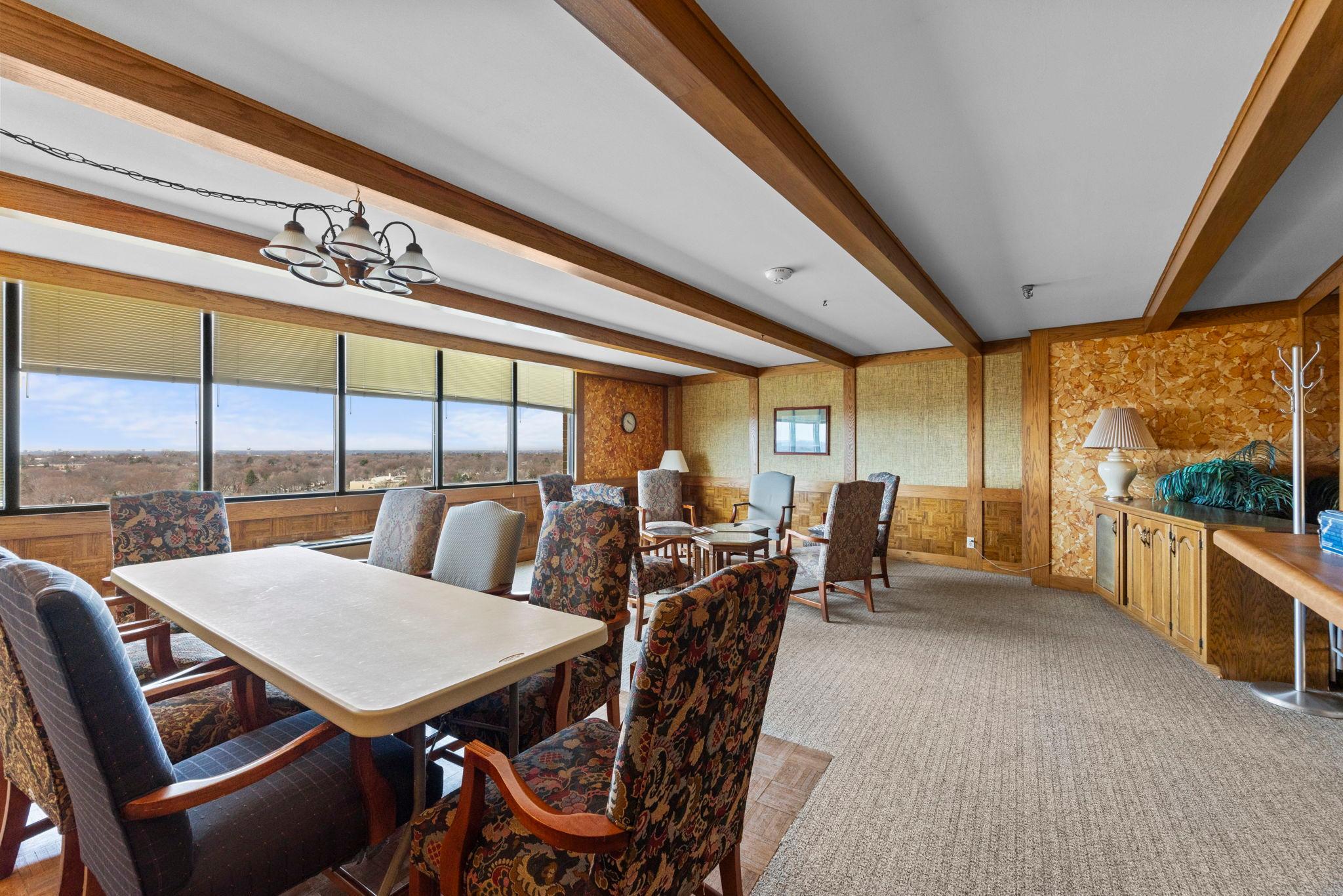 1181 Edgcumbe Road Unit: 1712