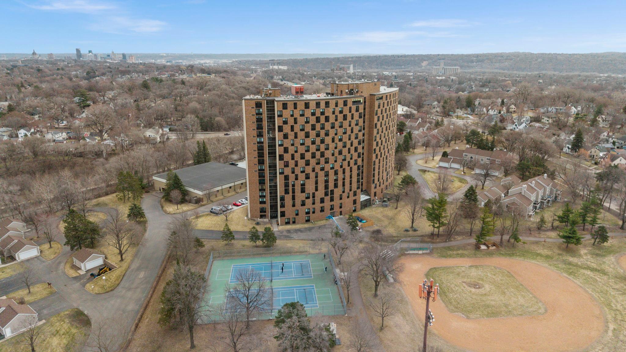 1181 Edgcumbe Road Unit: 1712