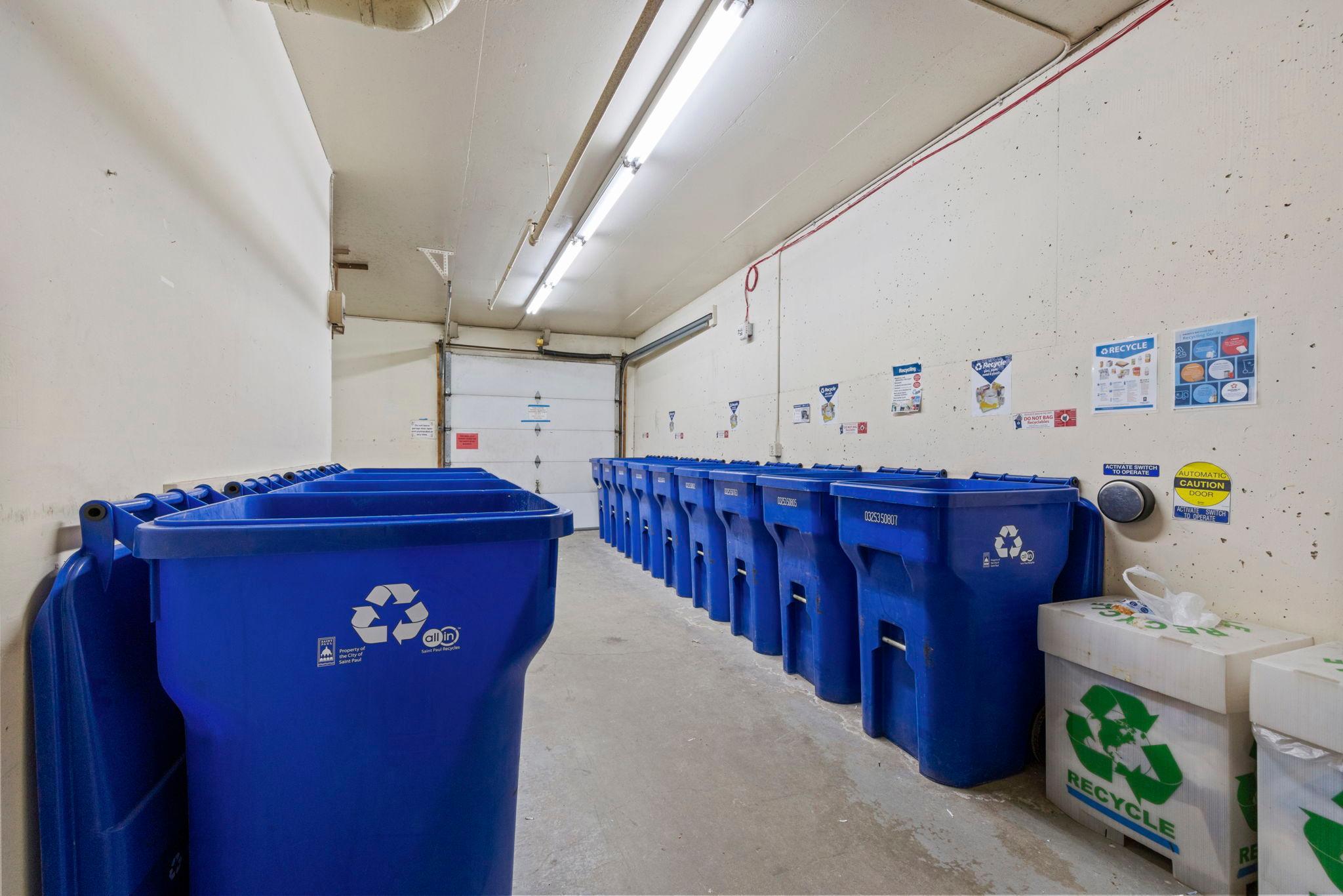 1181 Edgcumbe Road Unit: 1712