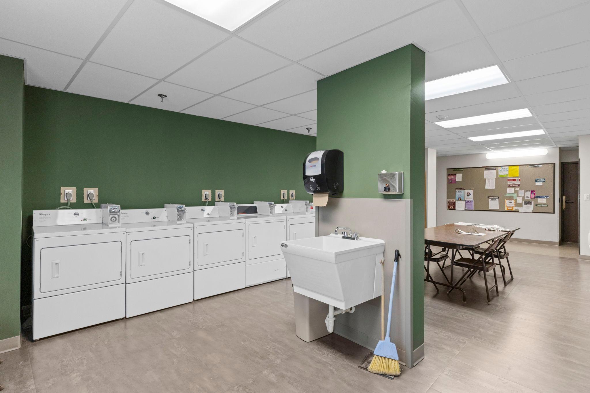 1181 Edgcumbe Road Unit: 1712