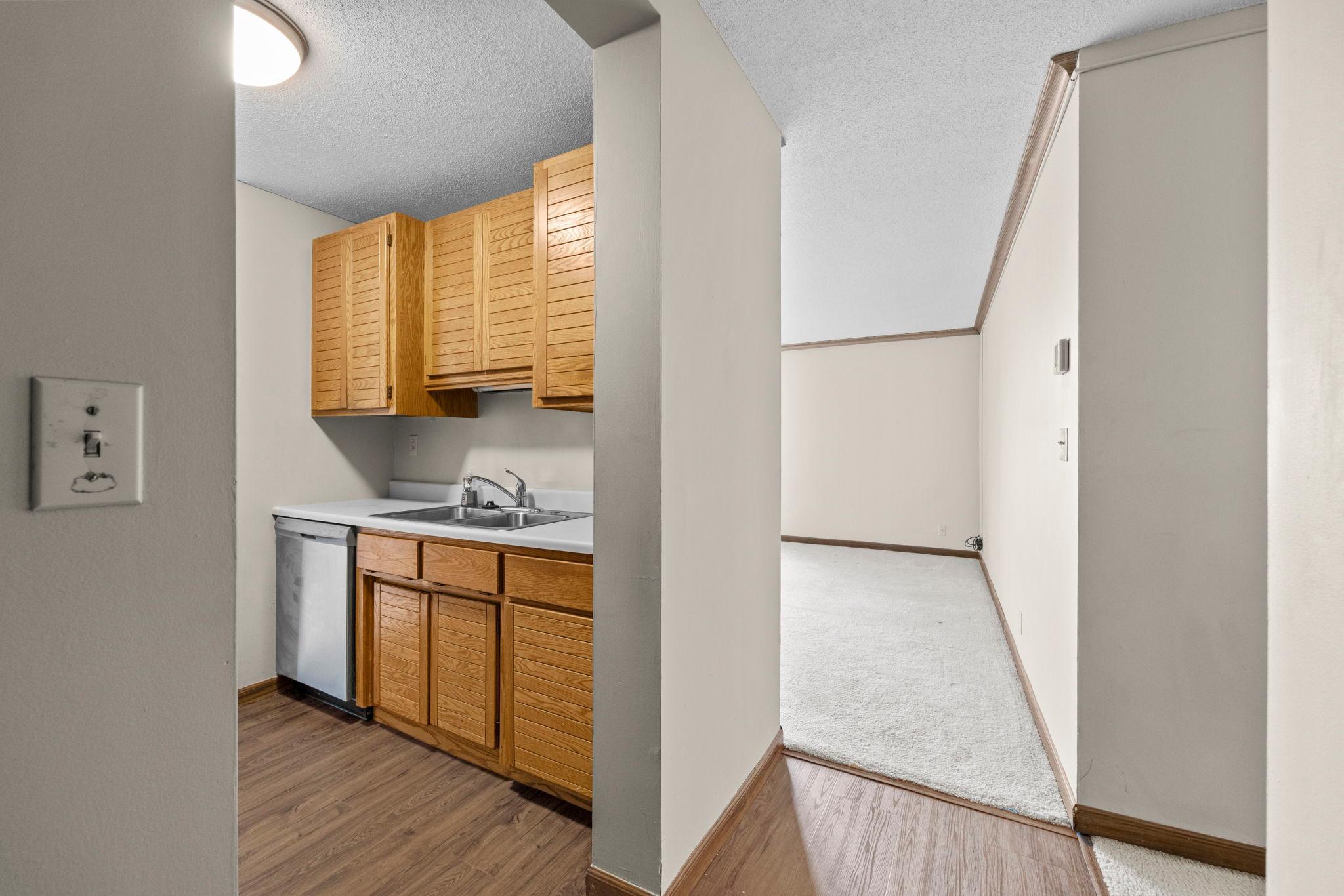 1181 Edgcumbe Road Unit: 1712