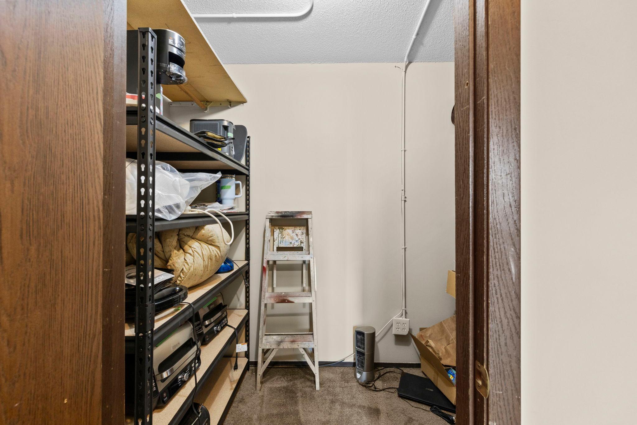 1181 Edgcumbe Road Unit: 1712