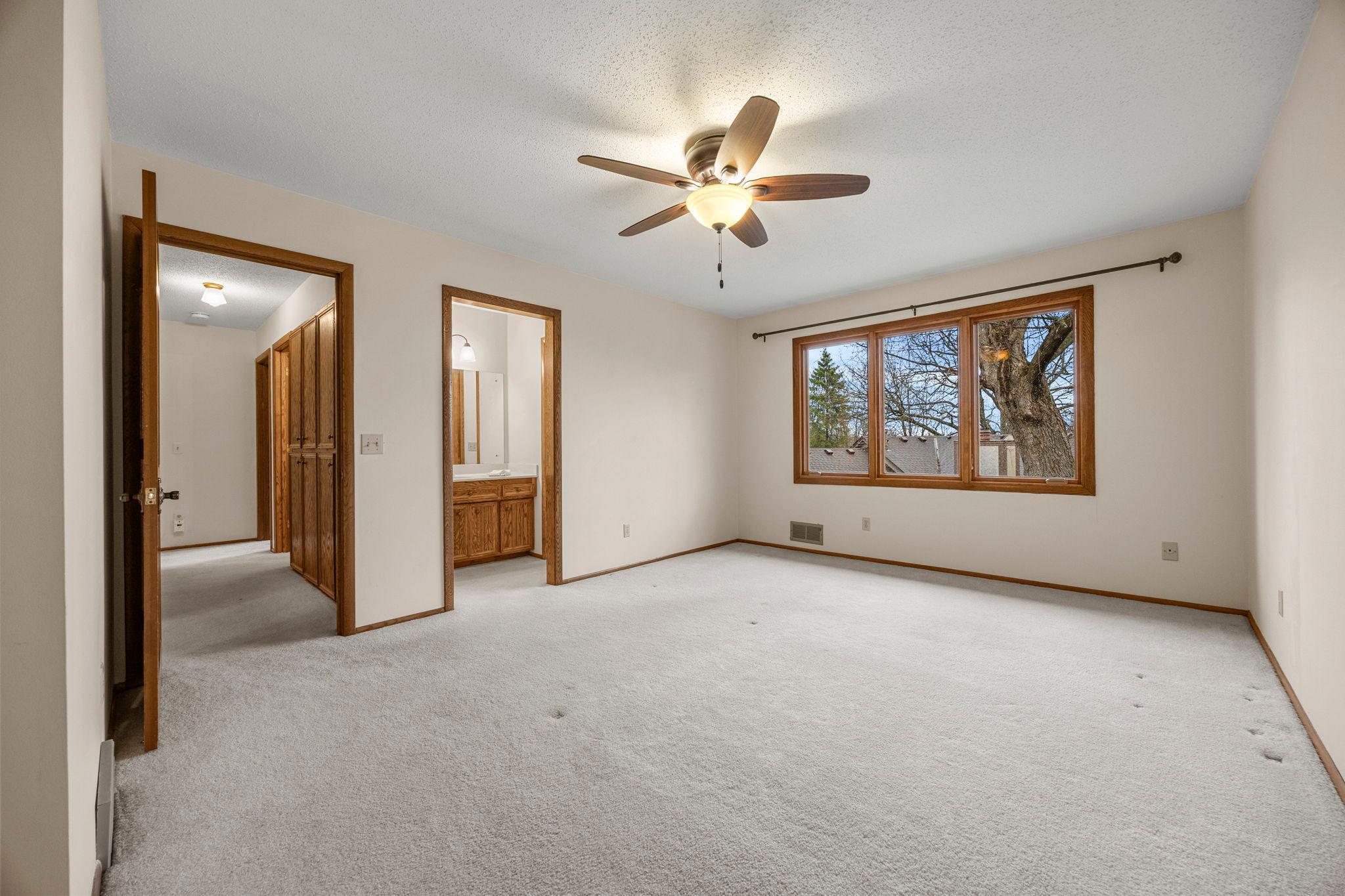 9449 Woodridge Drive