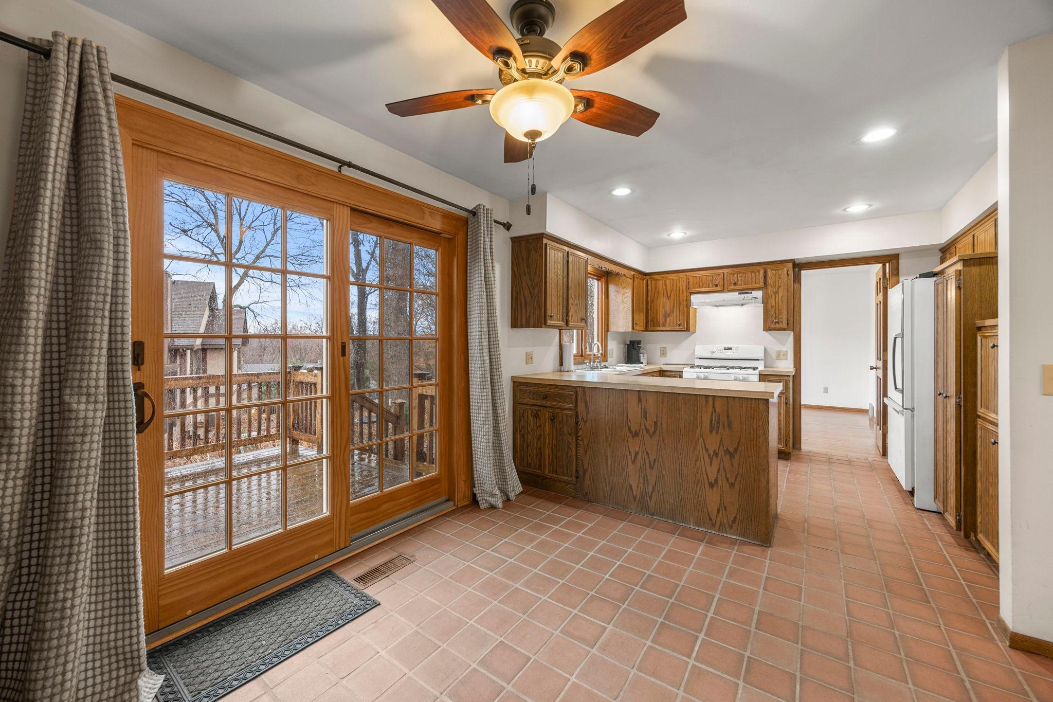 9449 Woodridge Drive