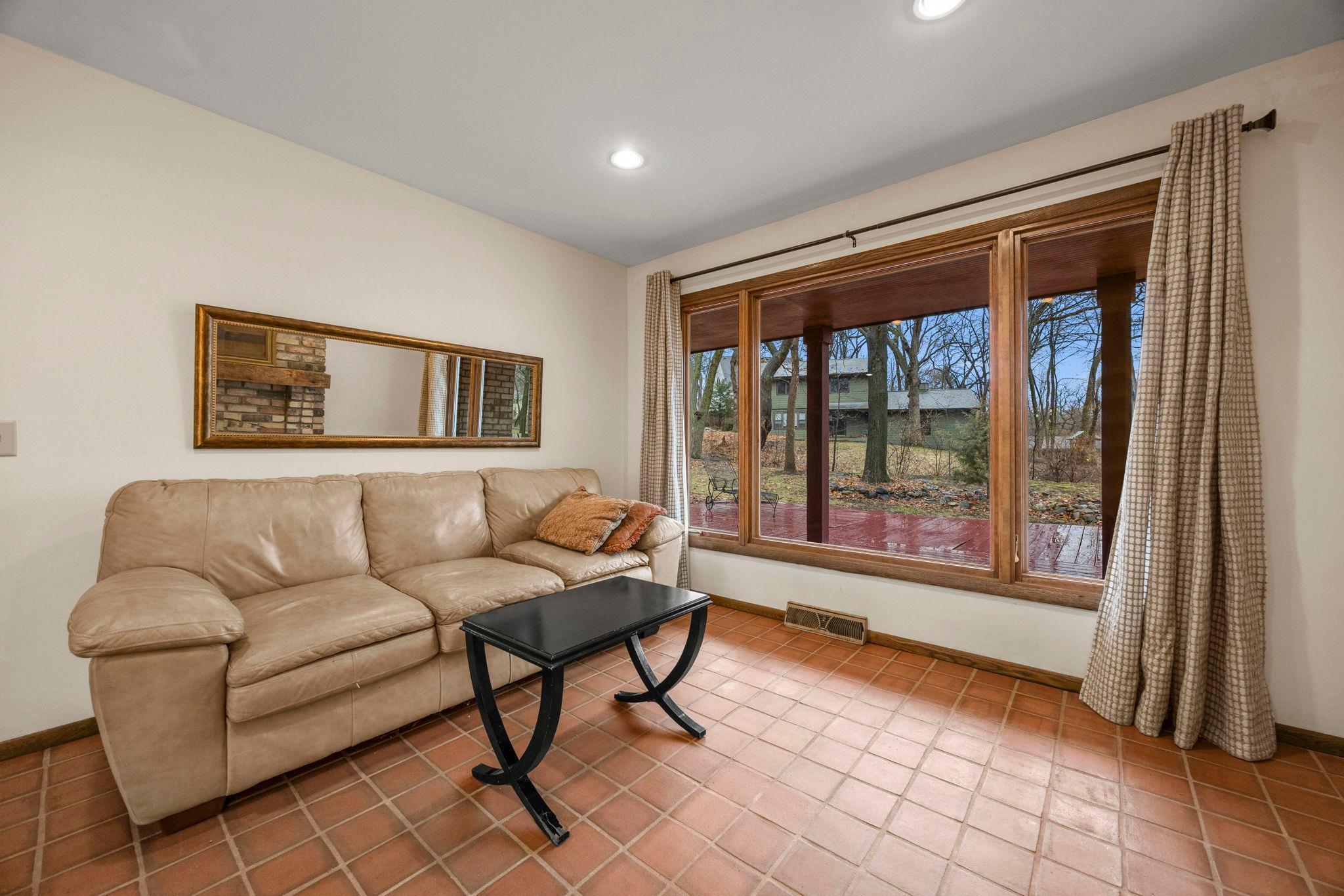 9449 Woodridge Drive