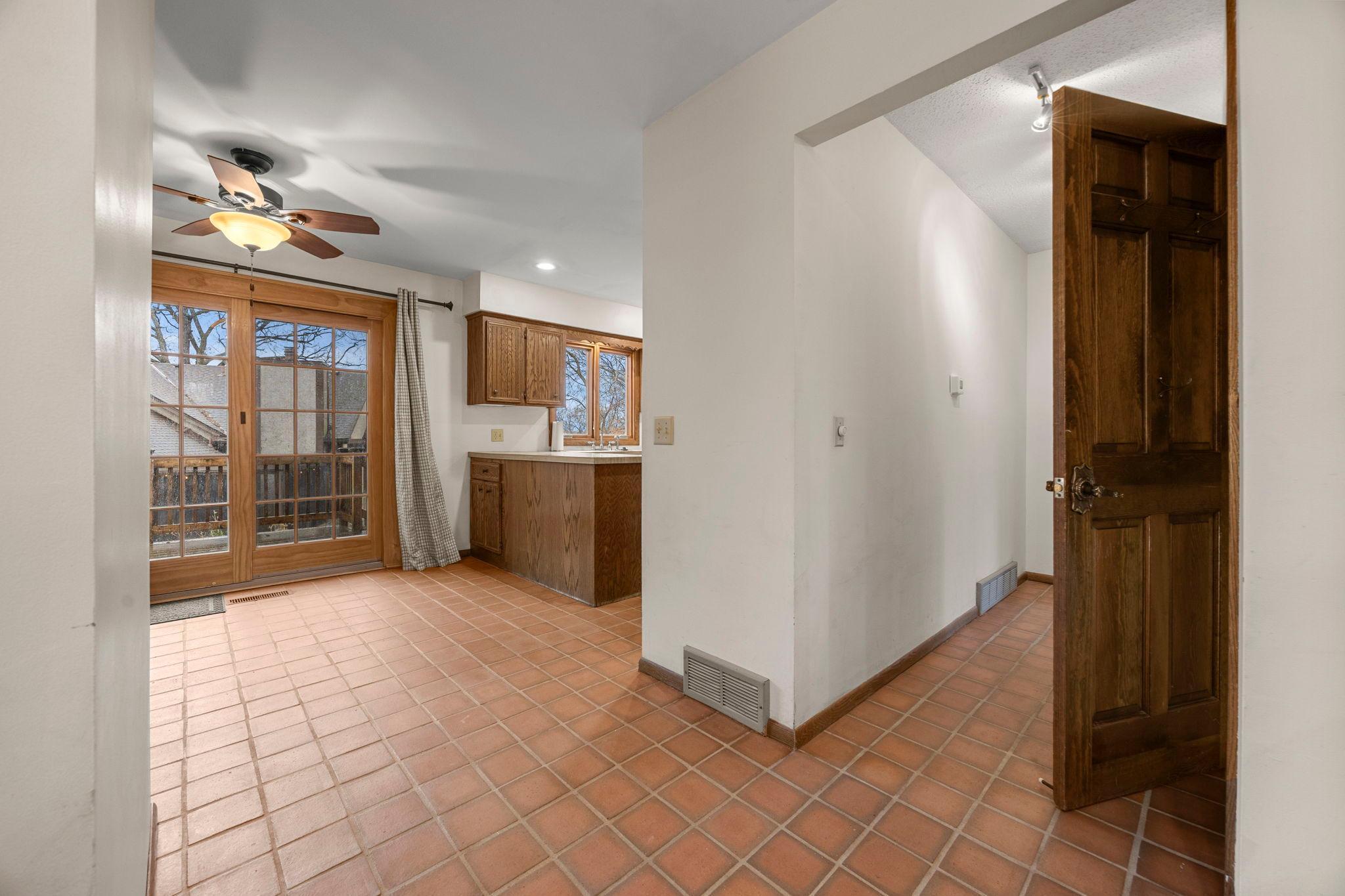 9449 Woodridge Drive