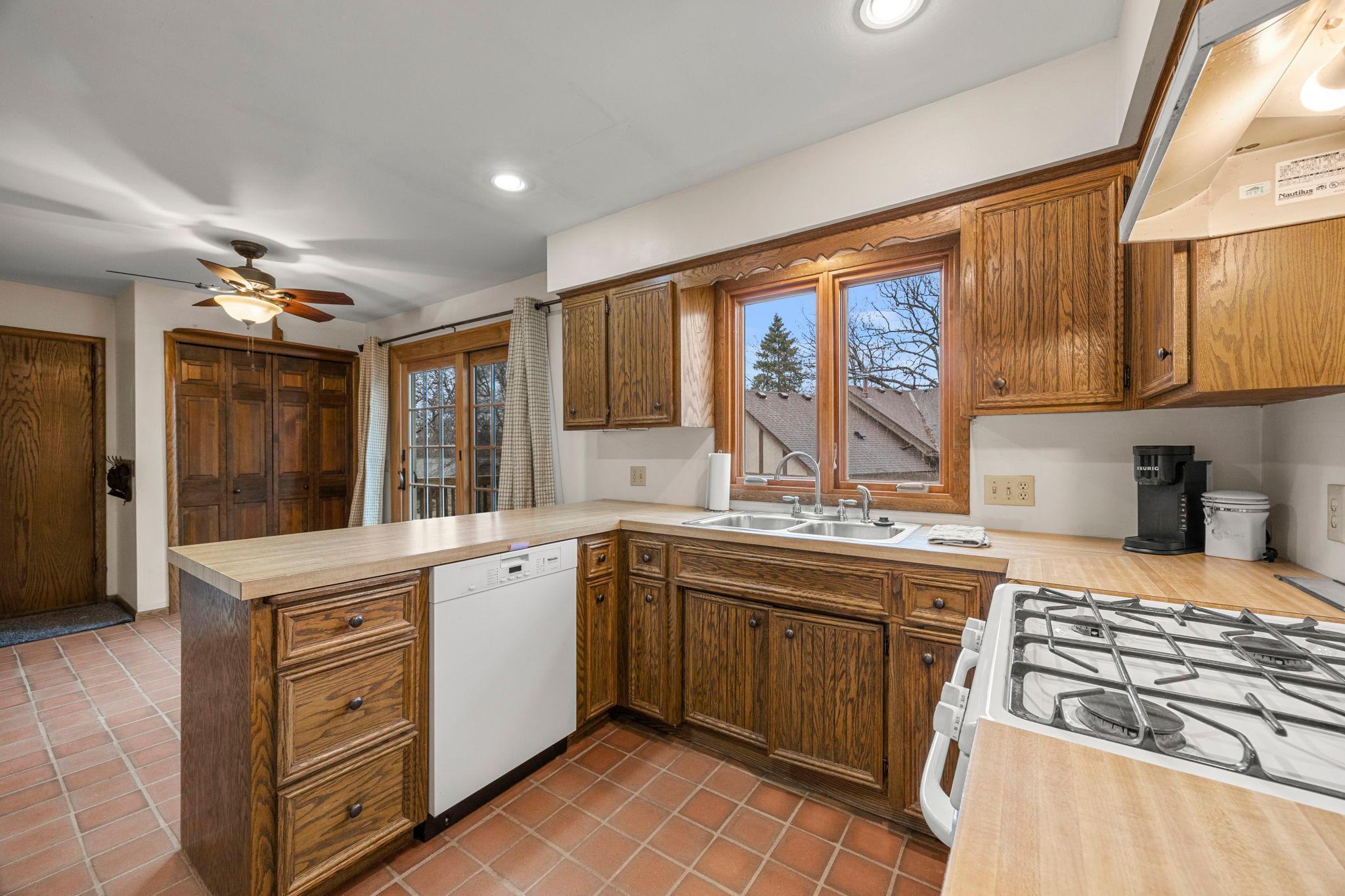 9449 Woodridge Drive