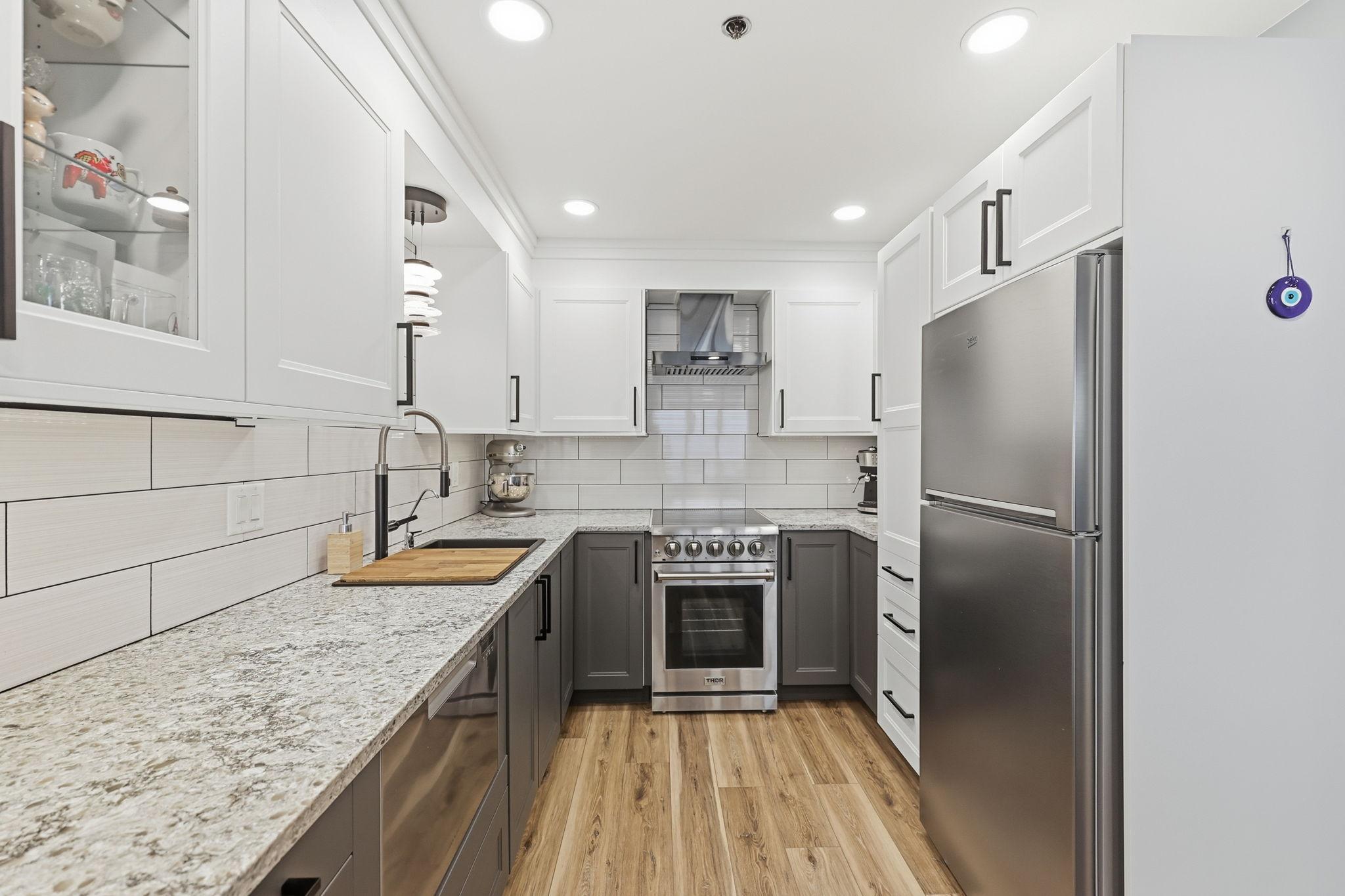 168 6th Street E Unit: 3505