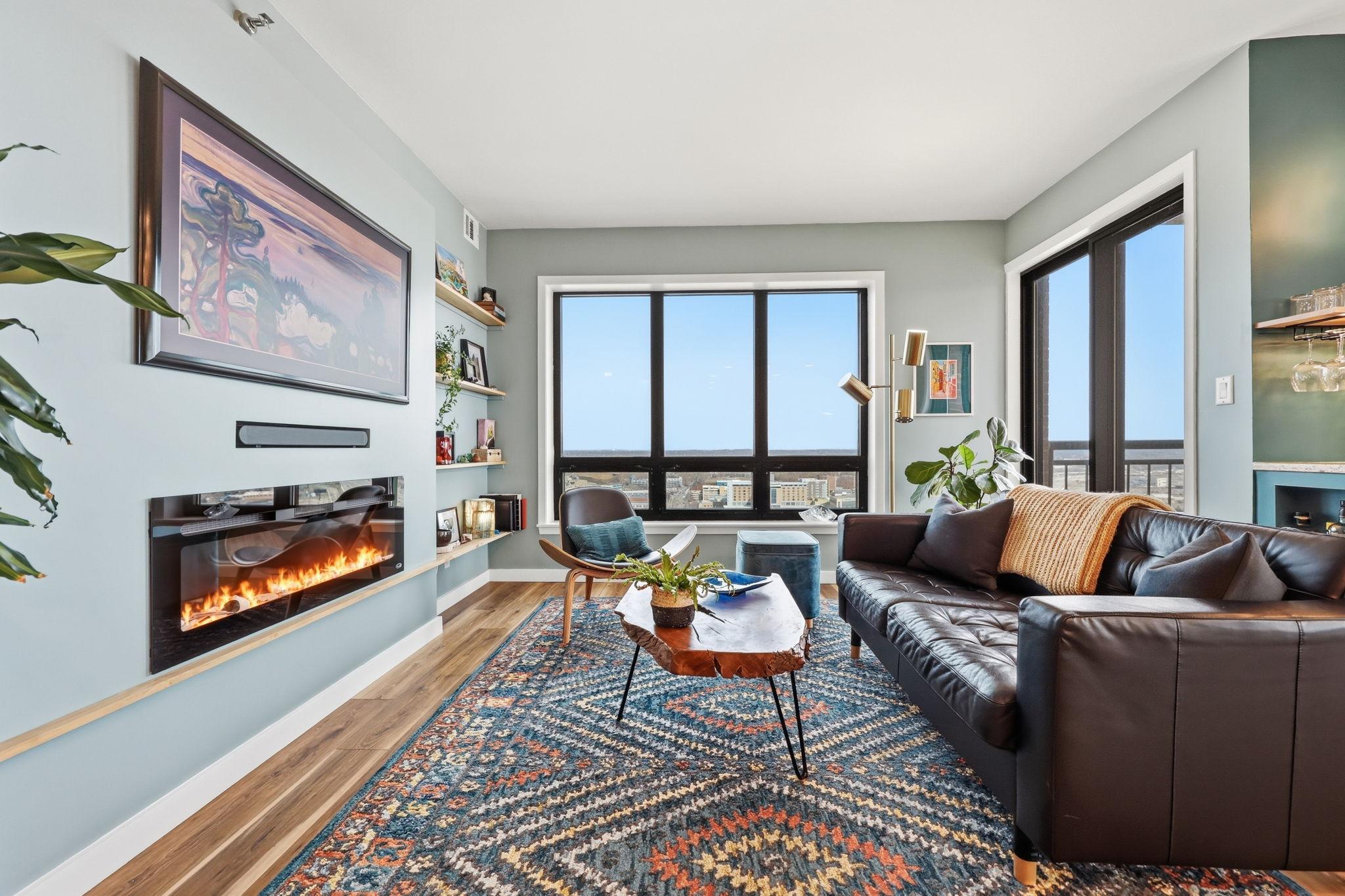 168 6th Street E Unit: 3505