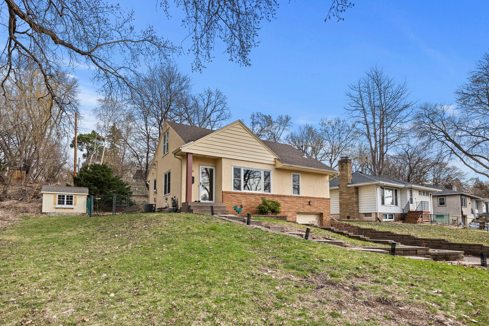 568 Frontenac Place