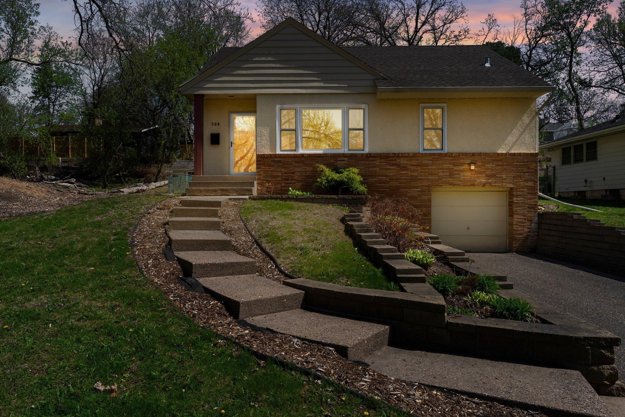568 Frontenac Place