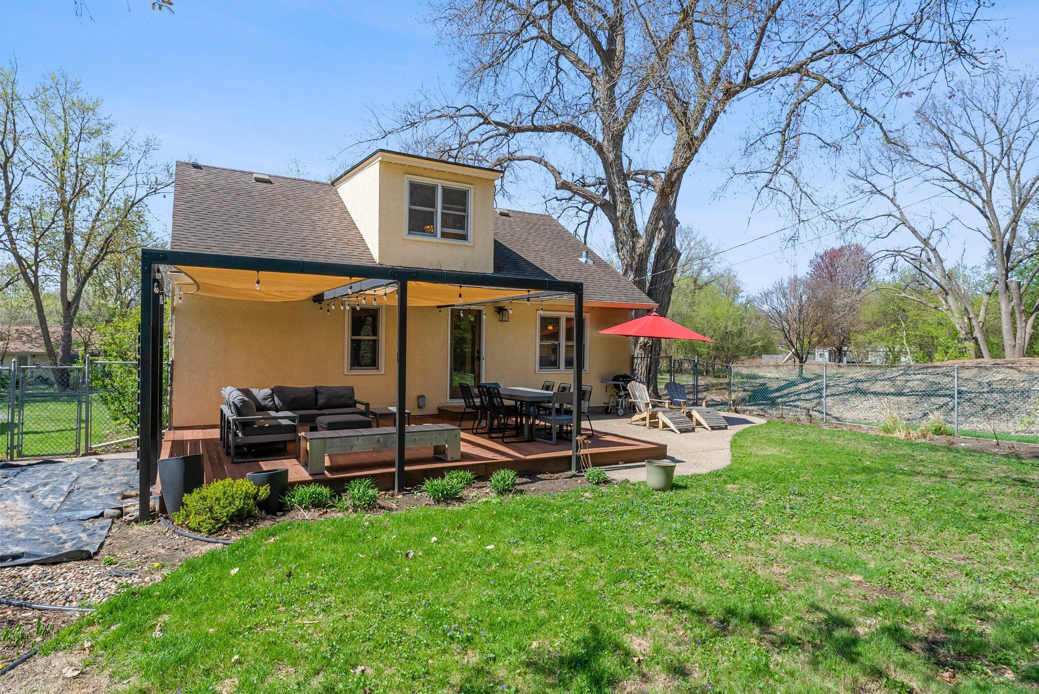568 Frontenac Place