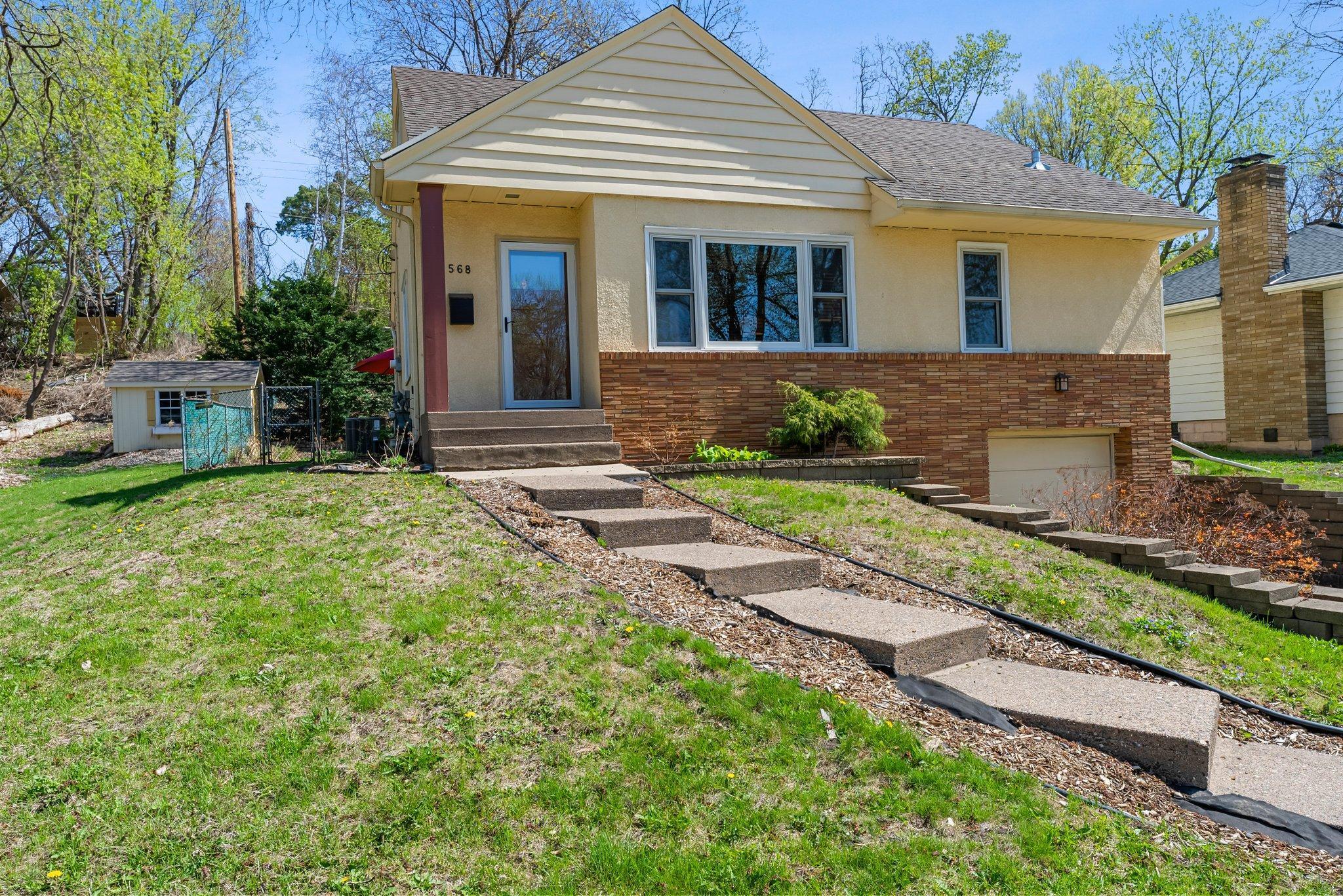 568 Frontenac Place