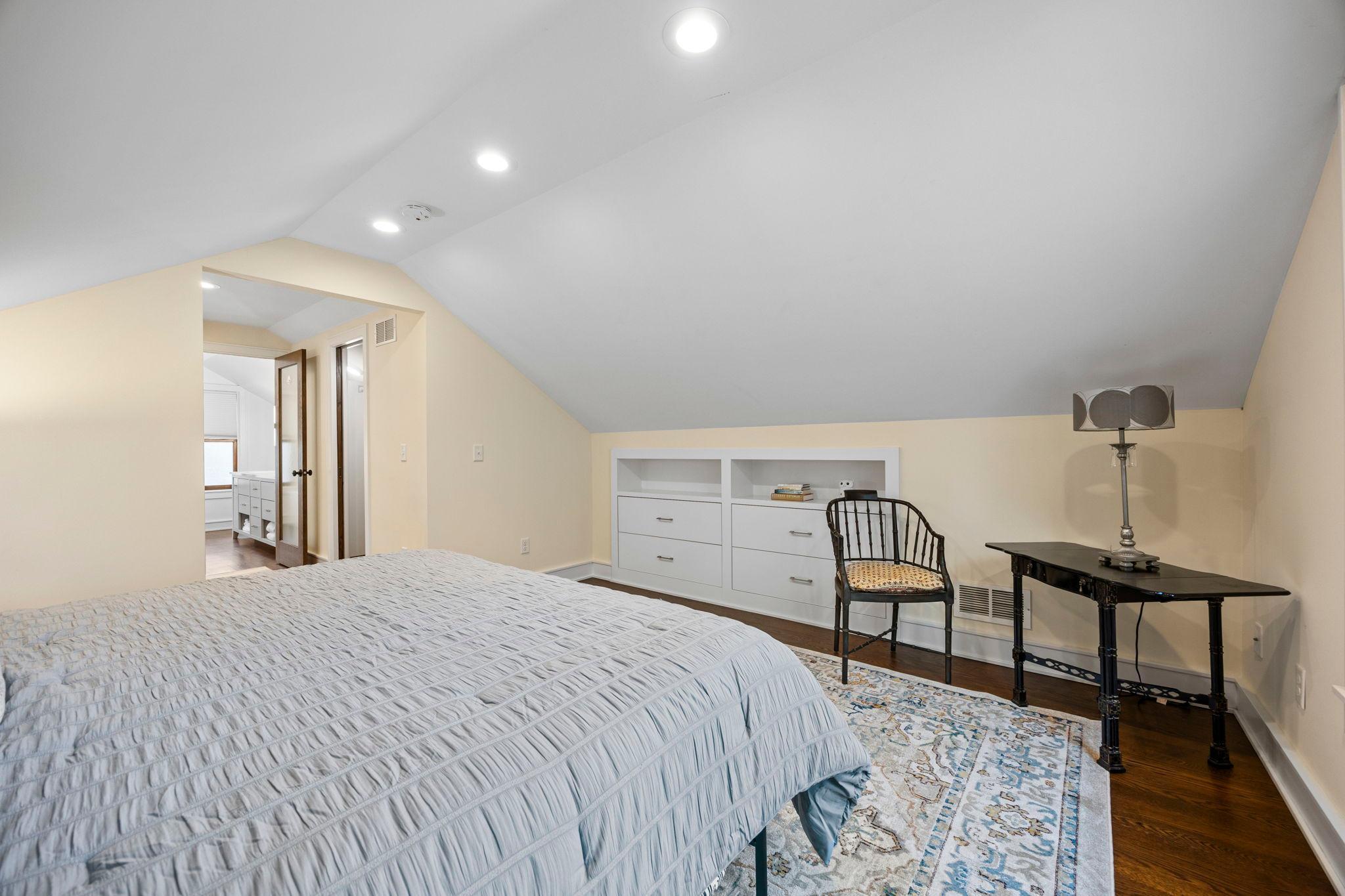 568 Frontenac Place