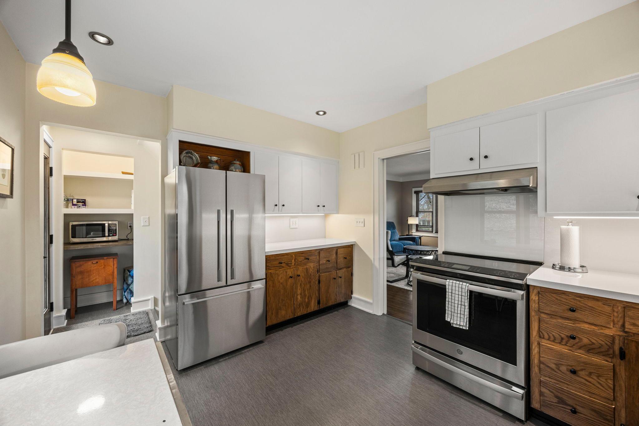 568 Frontenac Place