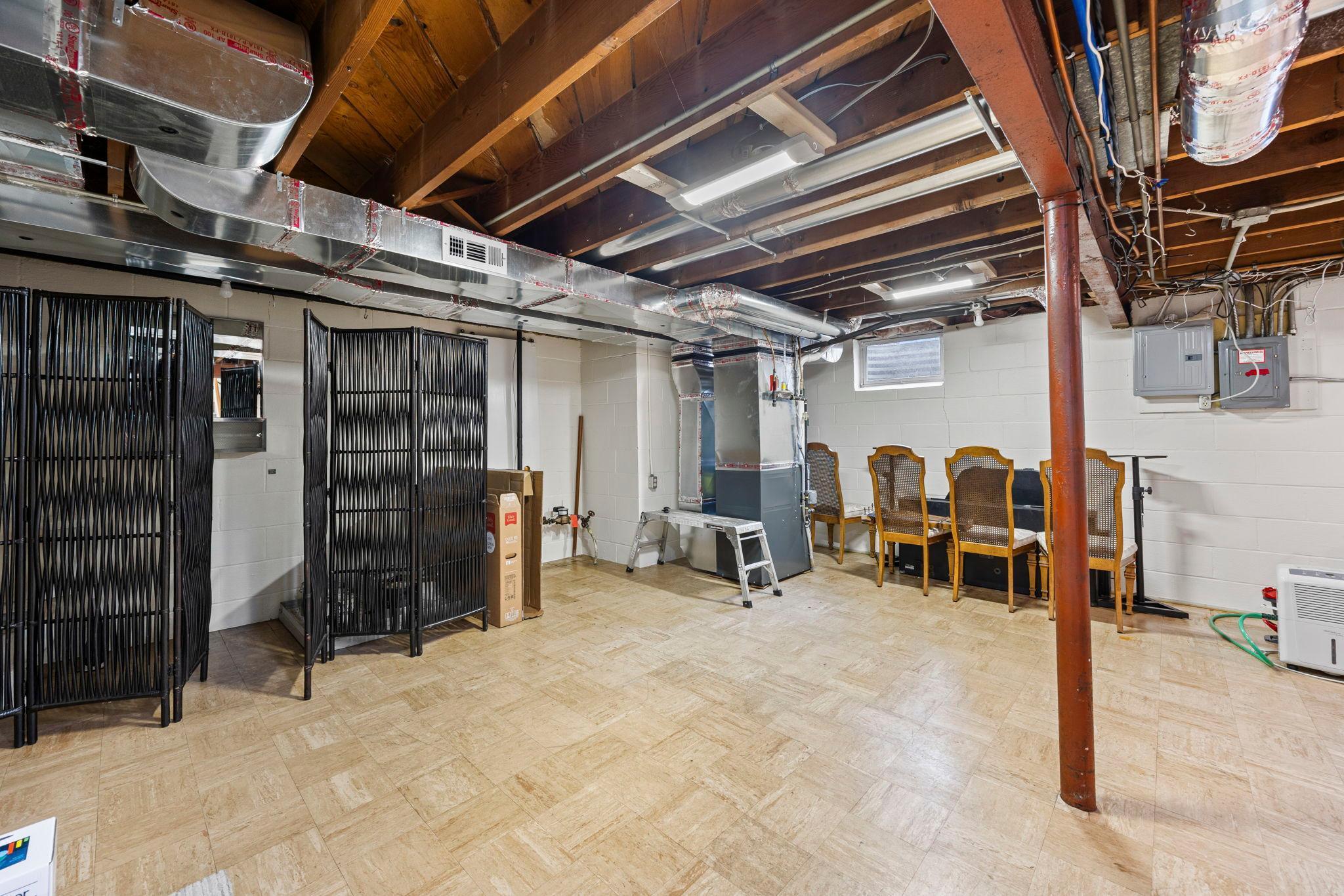 568 Frontenac Place