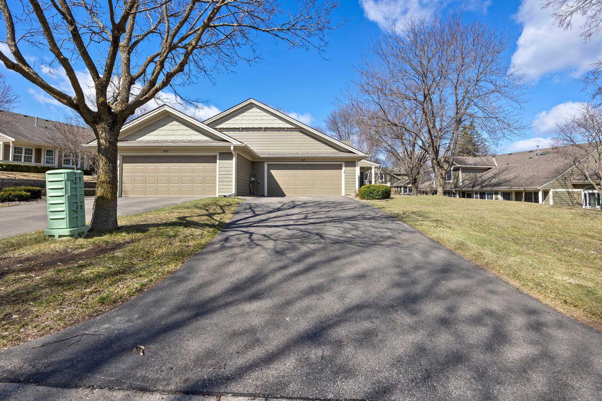809 Ivy Lane