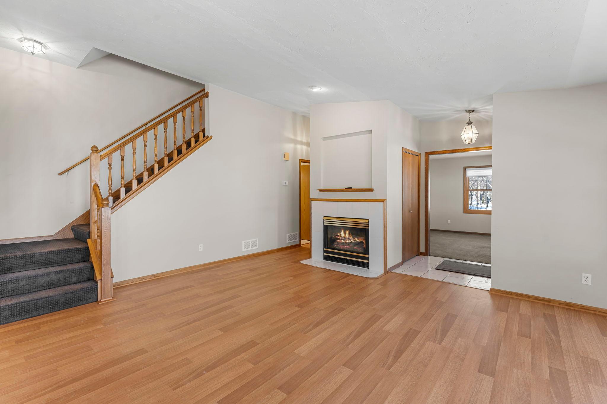 809 Ivy Lane