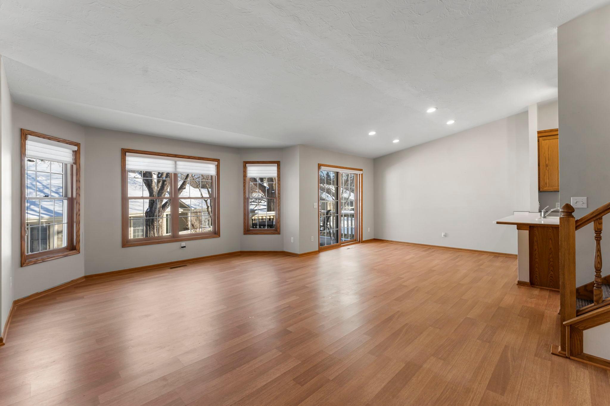 809 Ivy Lane
