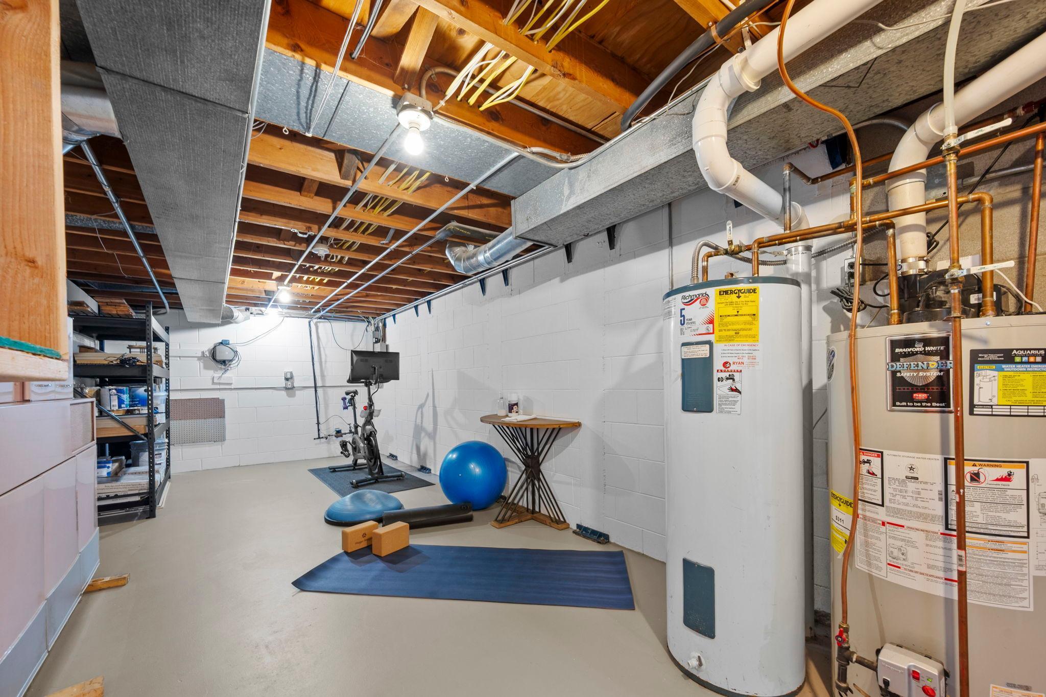 3090 Hamline Avenue N