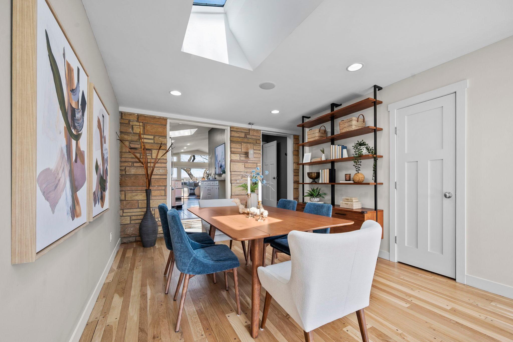 3090 Hamline Avenue N