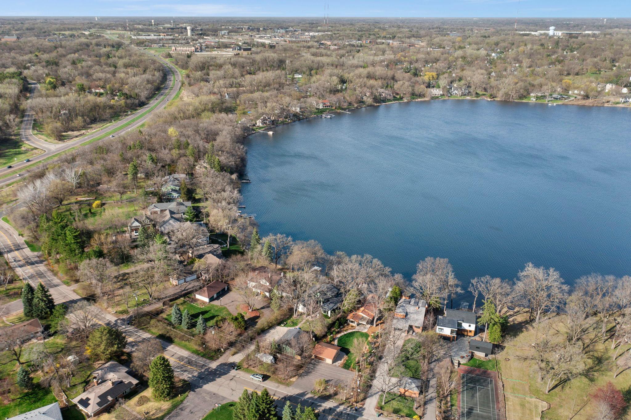 3090 Hamline Avenue N