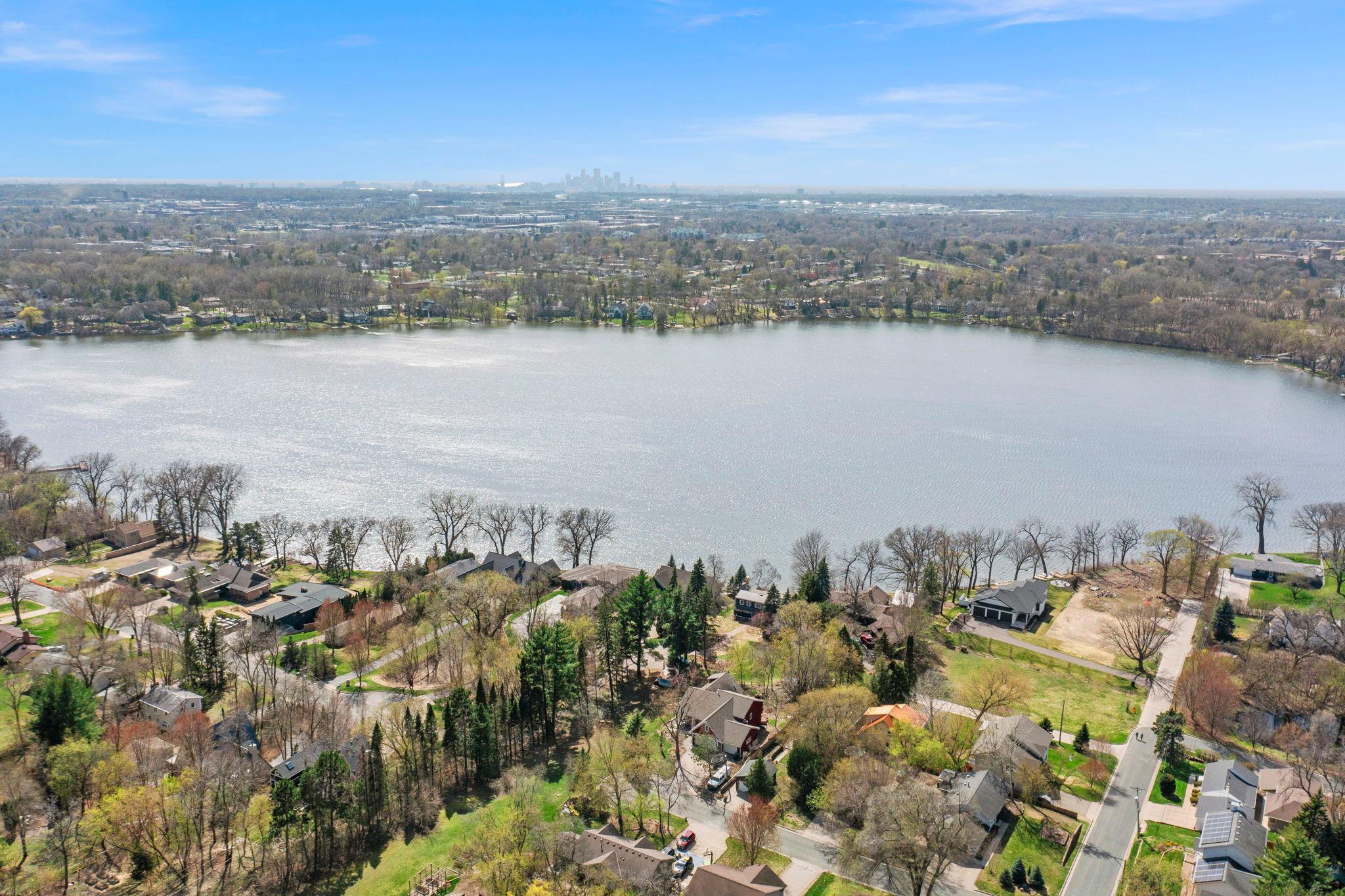 3090 Hamline Avenue N