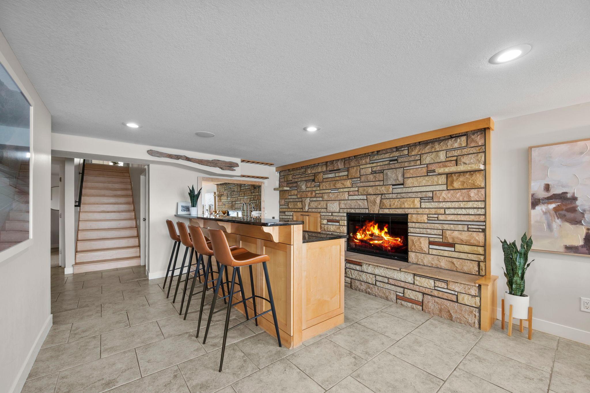 3090 Hamline Avenue N