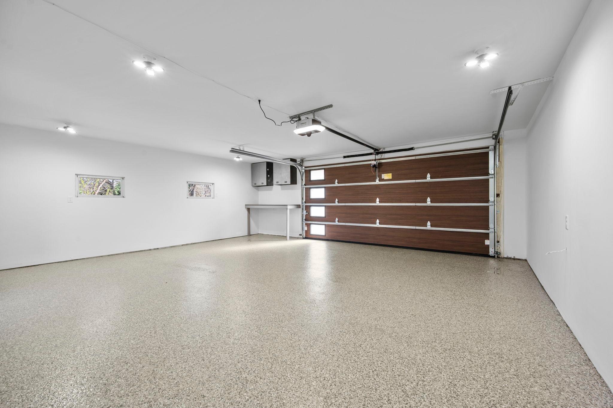 3090 Hamline Avenue N