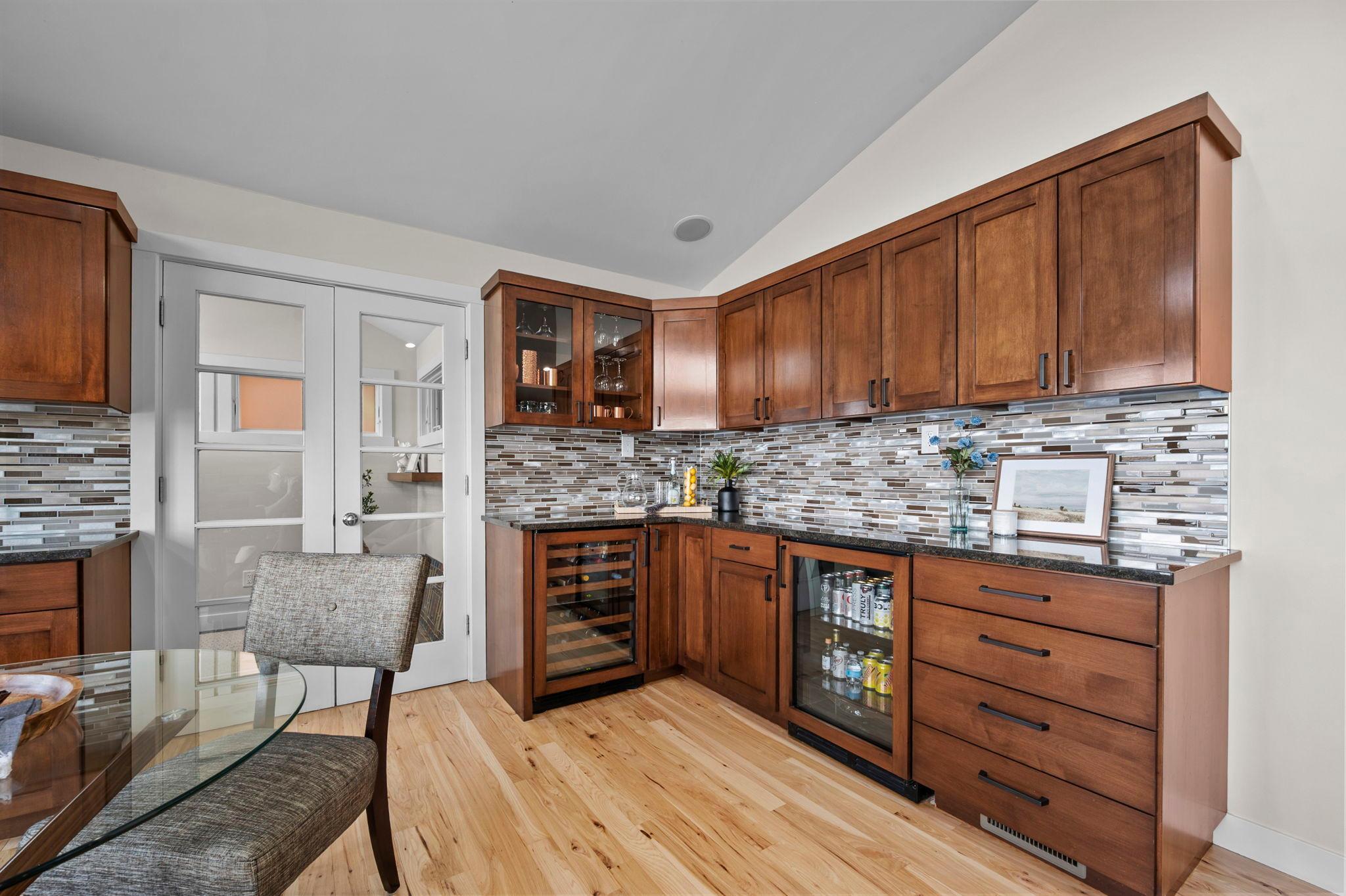 3090 Hamline Avenue N