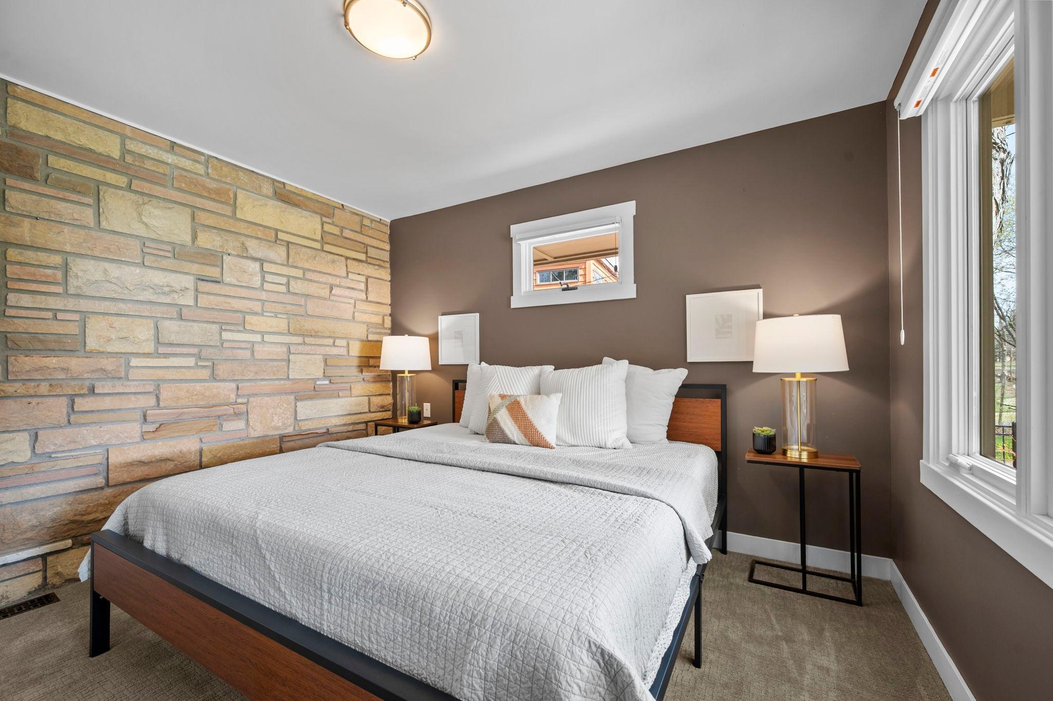 3090 Hamline Avenue N