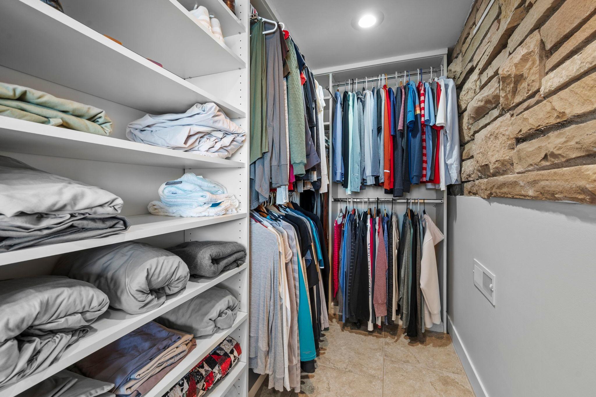 3090 Hamline Avenue N