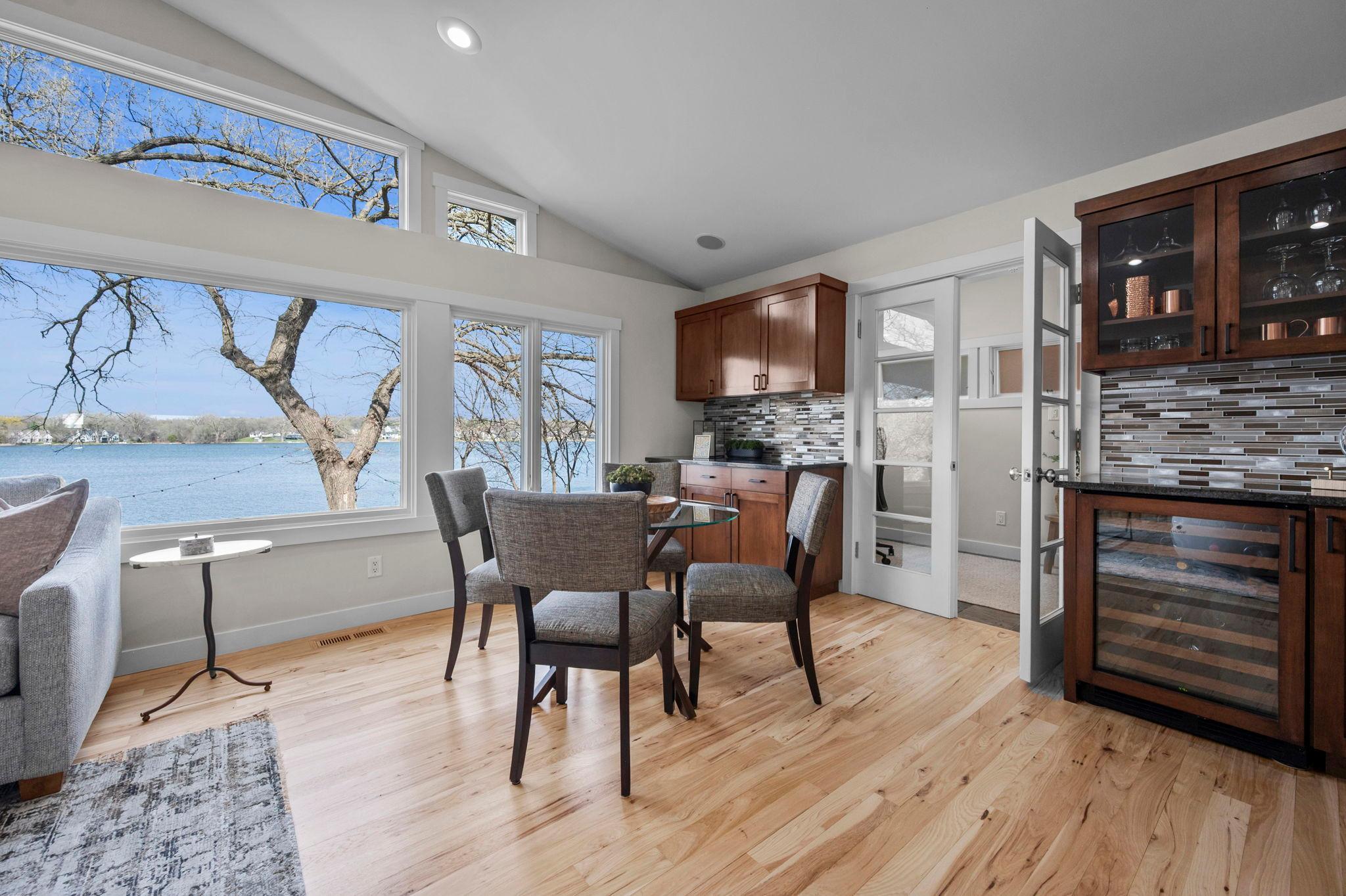 3090 Hamline Avenue N