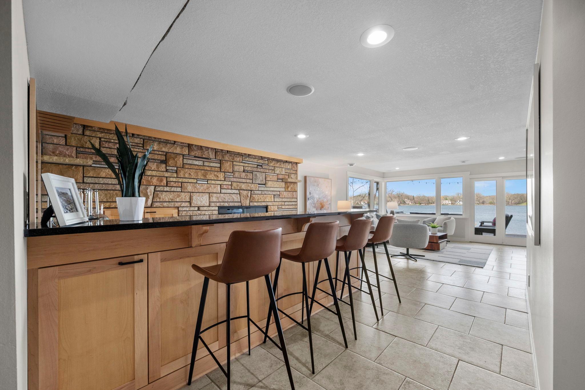 3090 Hamline Avenue N