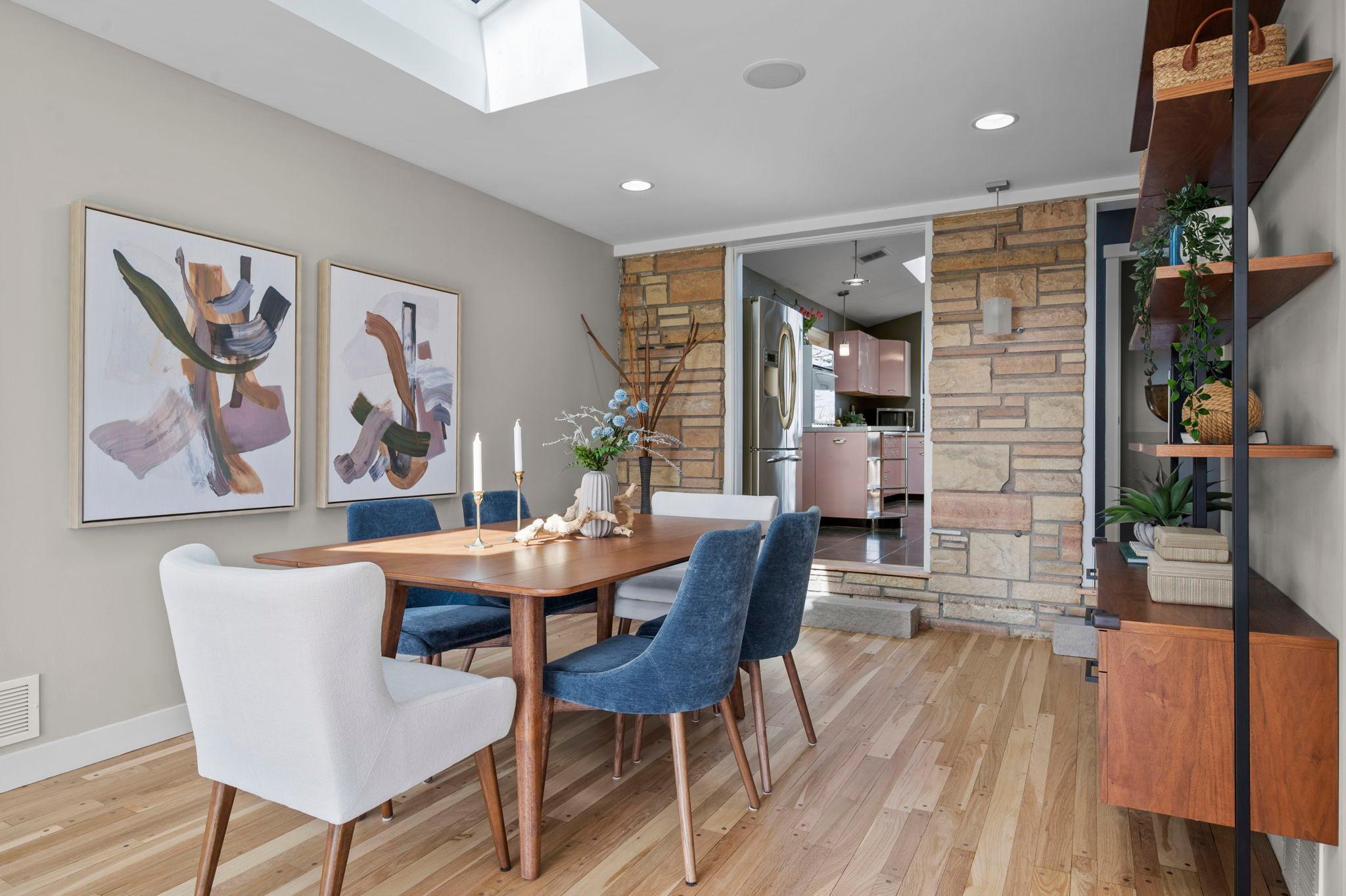 3090 Hamline Avenue N