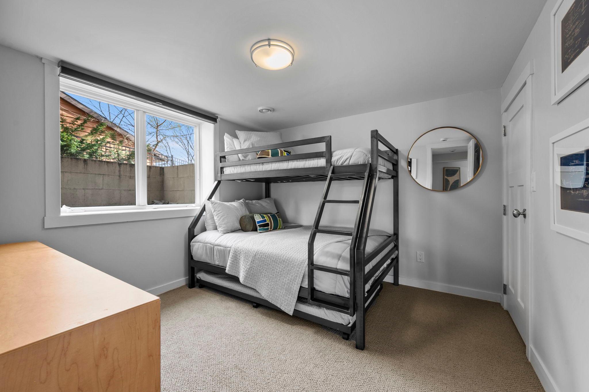 3090 Hamline Avenue N