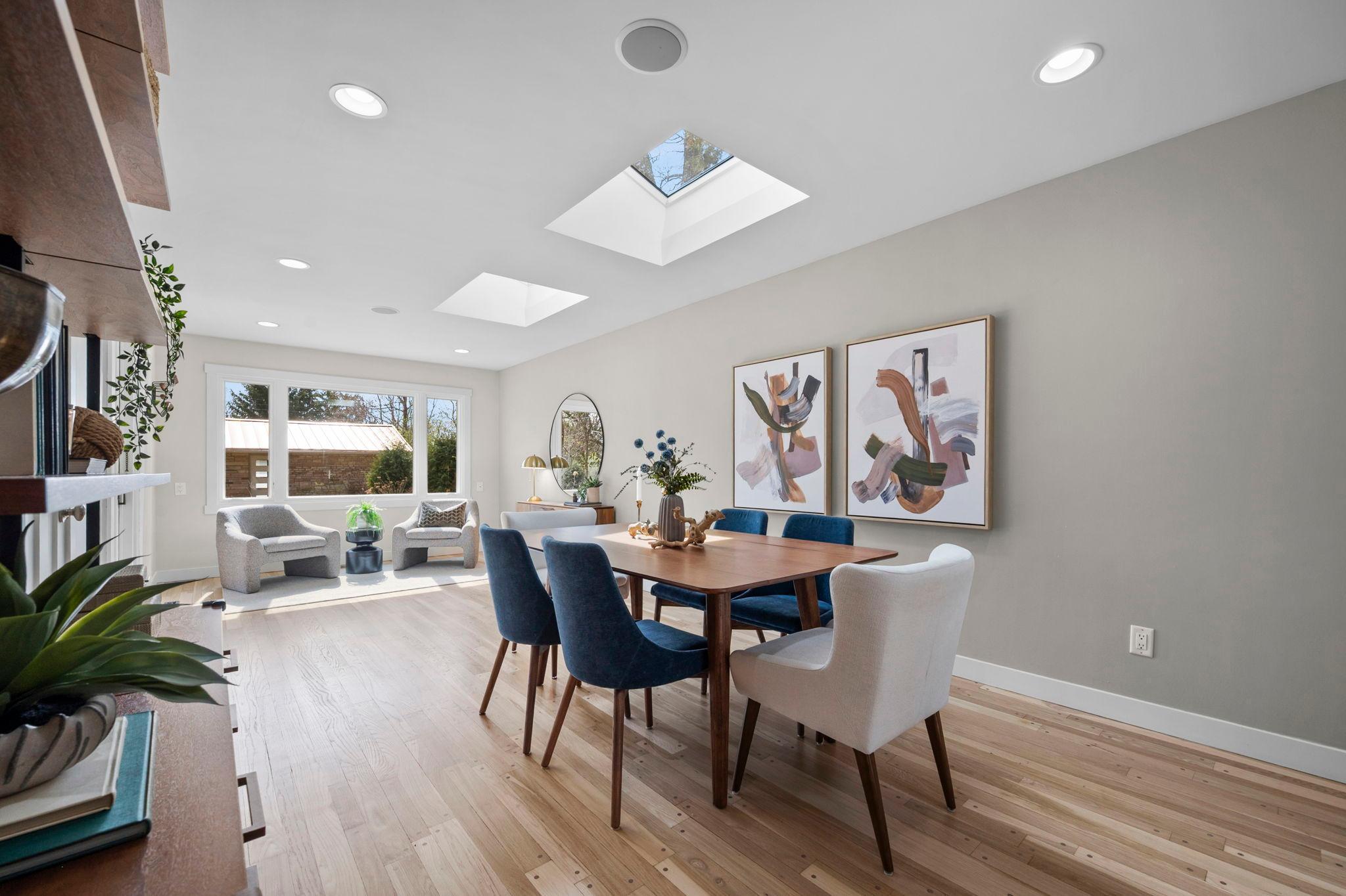 3090 Hamline Avenue N